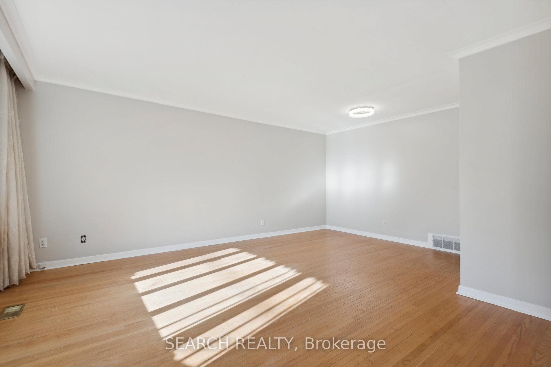 29 Jeanette Street Unit Main photo 5
