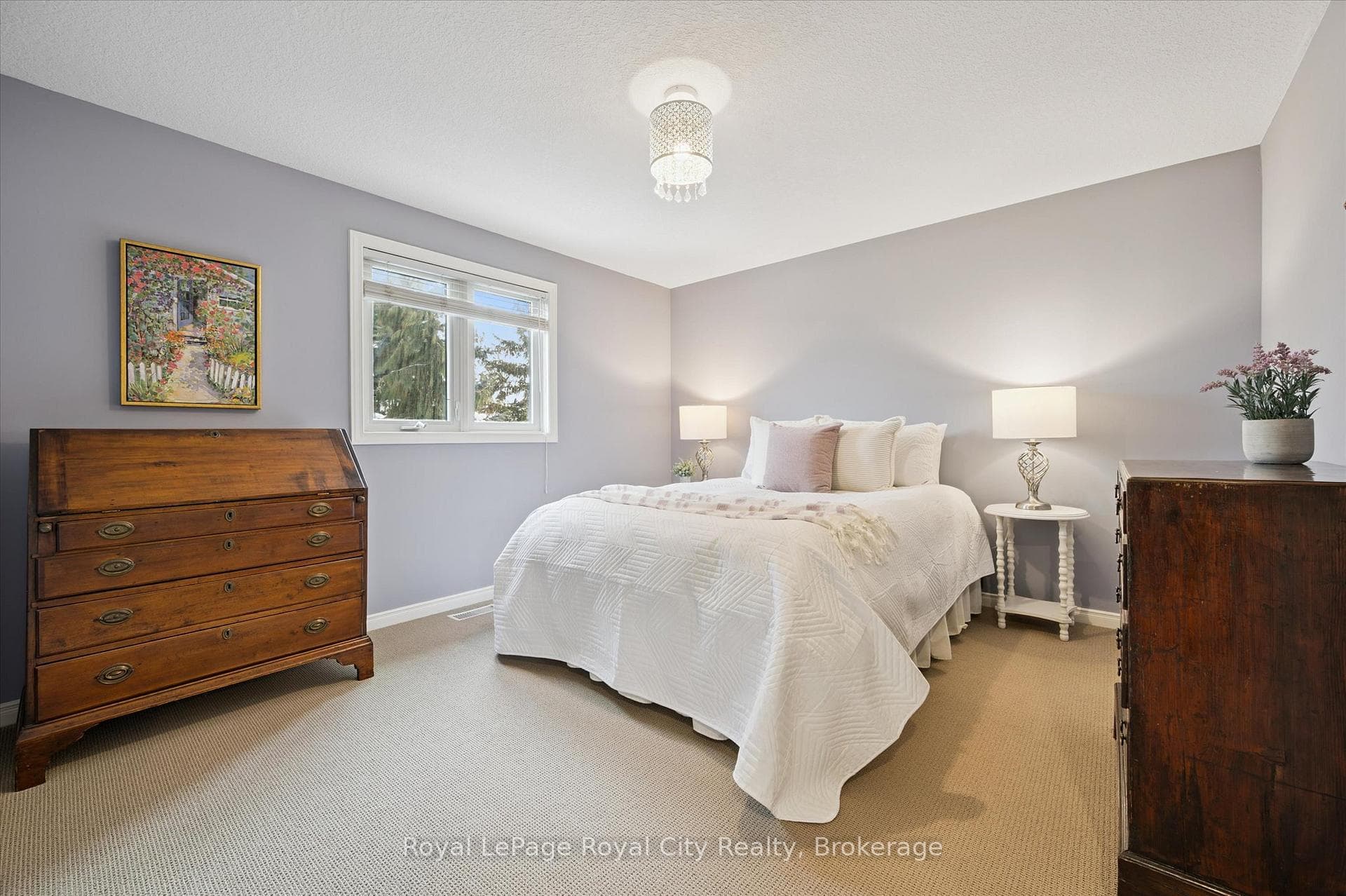 92 Marsh Crescent photo 28