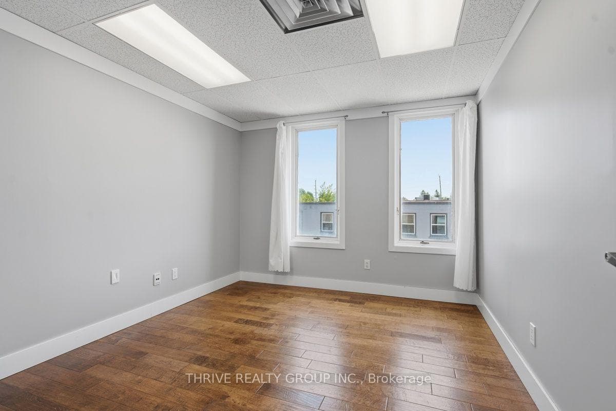426 Third Street Unit Upper photo 17
