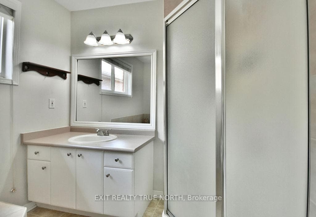 Primary En Suite