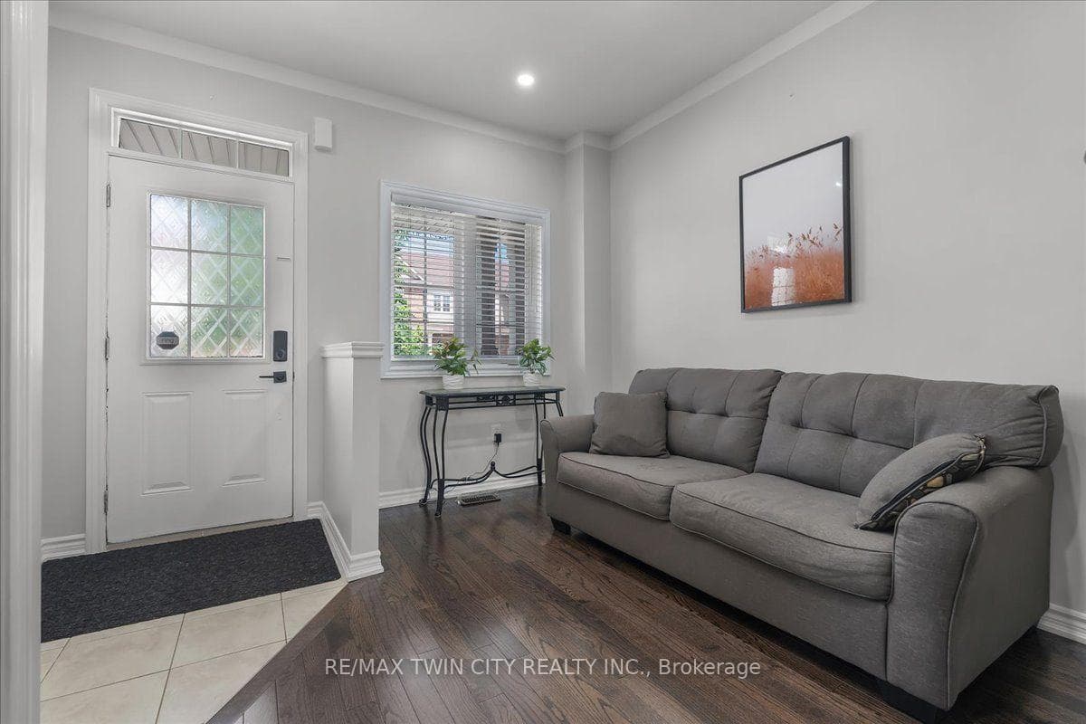 655 Murray Meadows Place photo 6