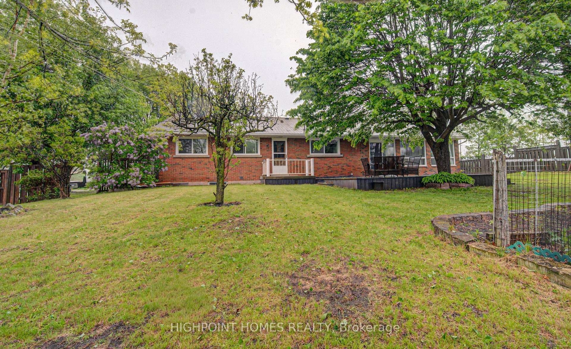 5438 Trafalgar Road photo 39