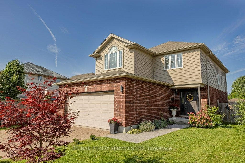 2372 Green Gables Court photo 2
