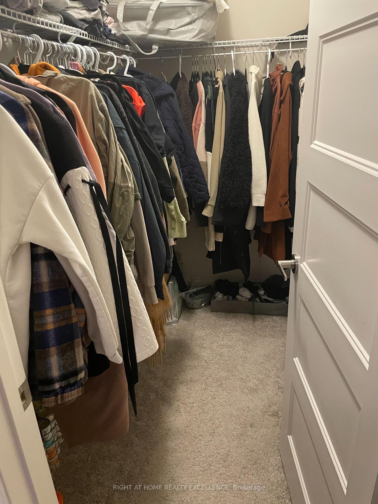 891 Sarnia Road Unit 891 photo 17