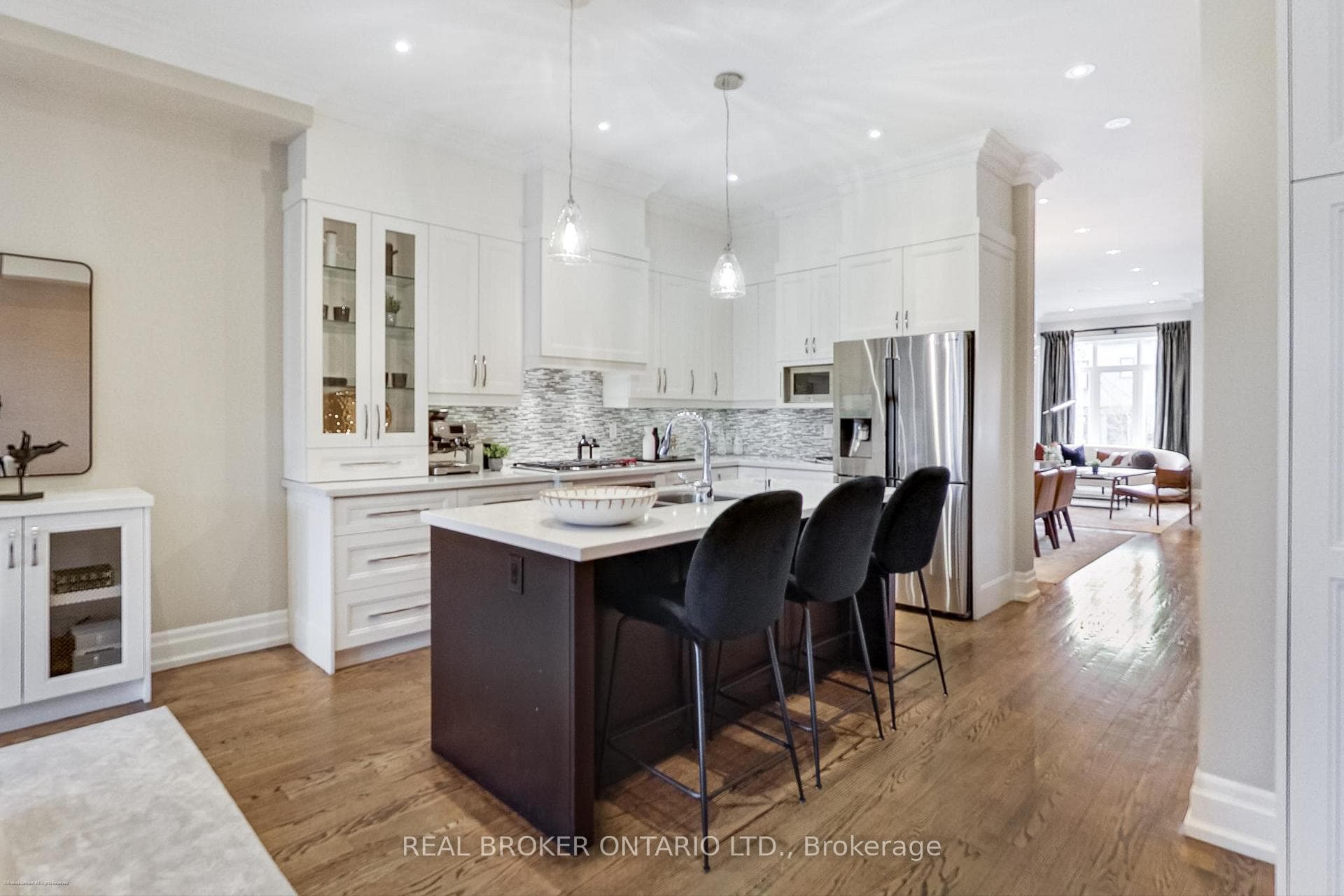 174 Glengarry Avenue photo 11