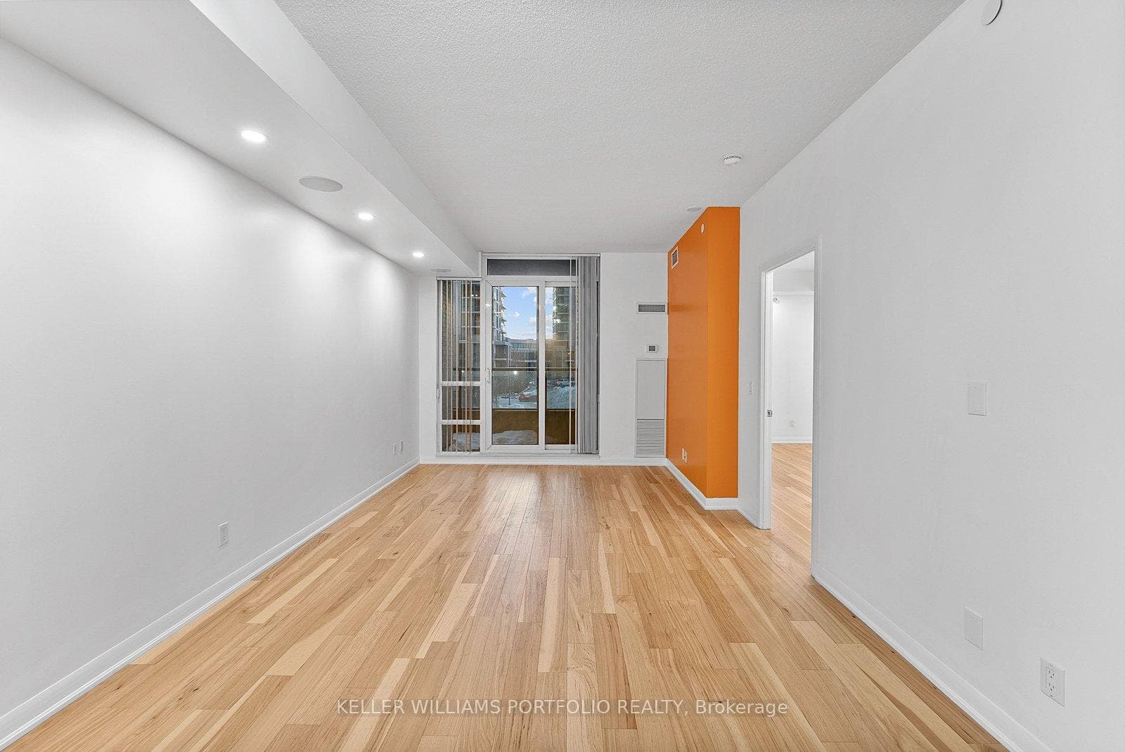 205 Sherway Gardens Road Unit 212 photo 11