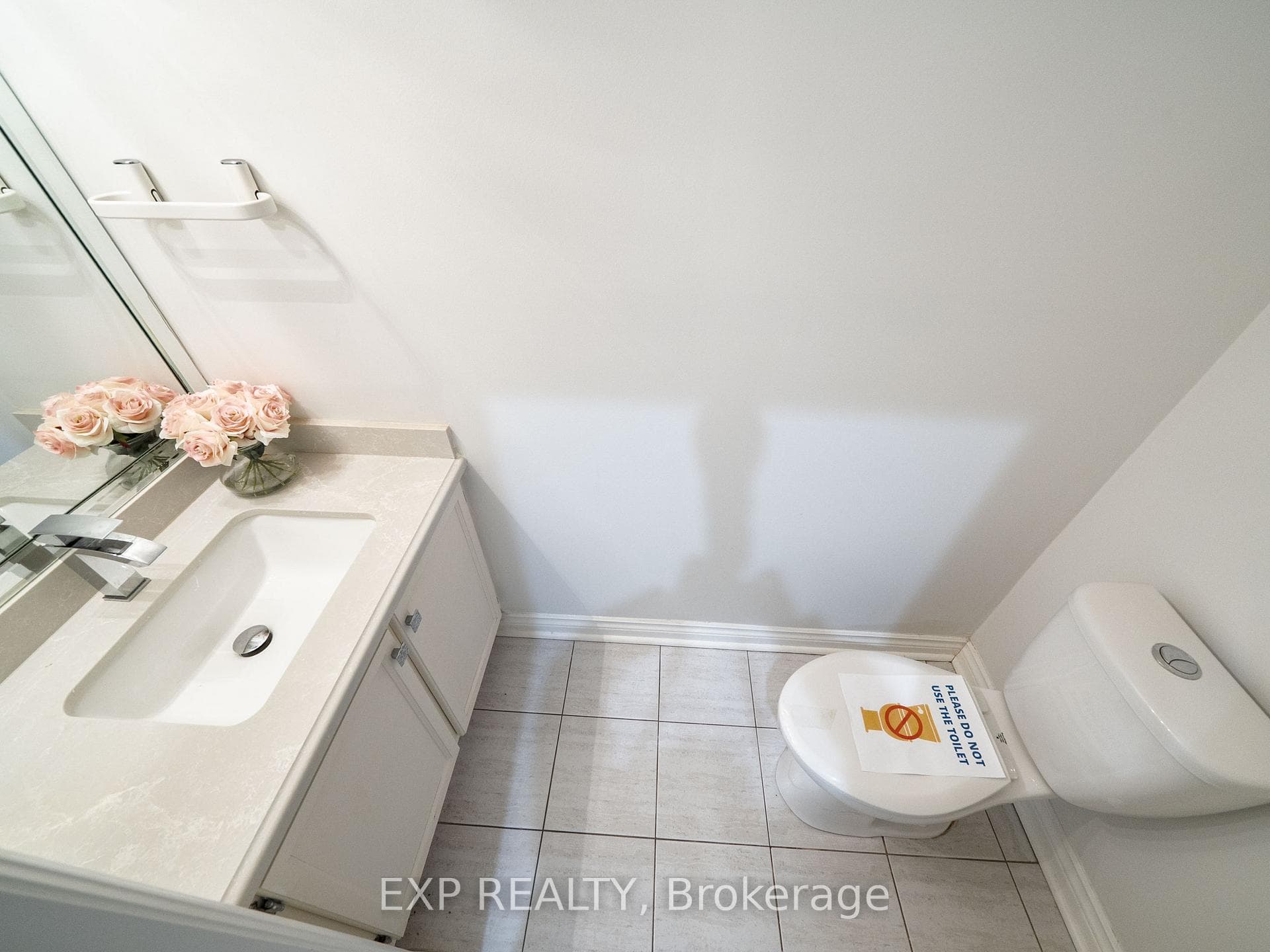 10 Edmund Crescent photo 23
