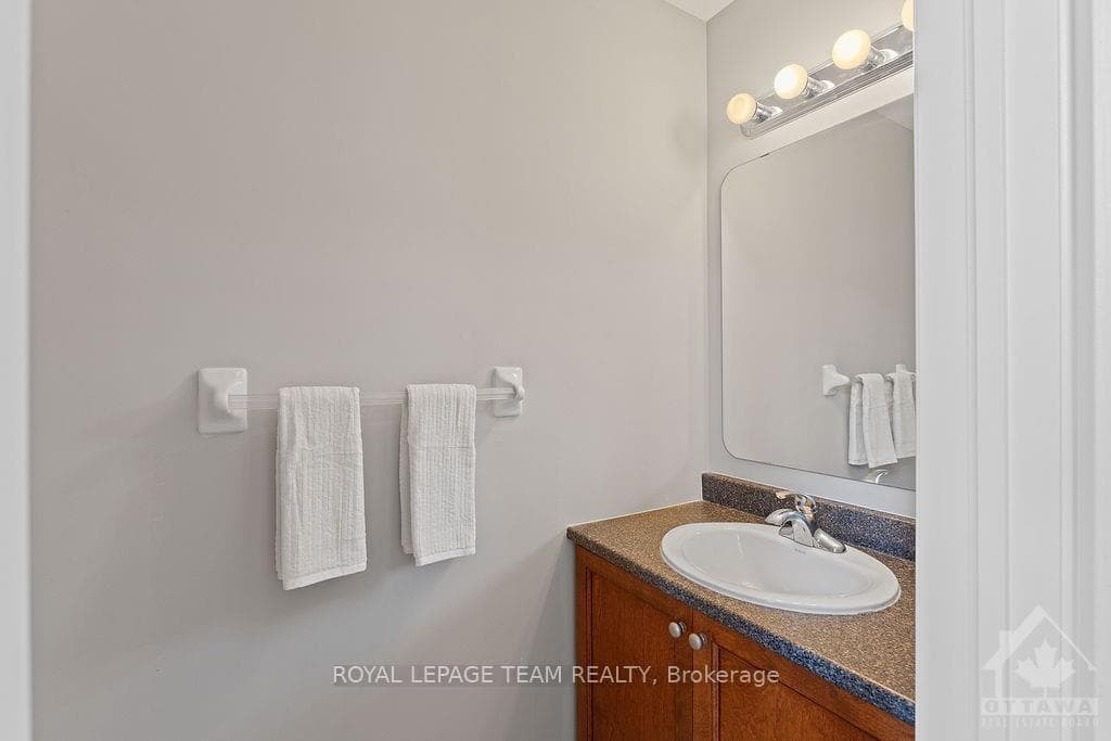 105 PANISSET Avenue photo 13