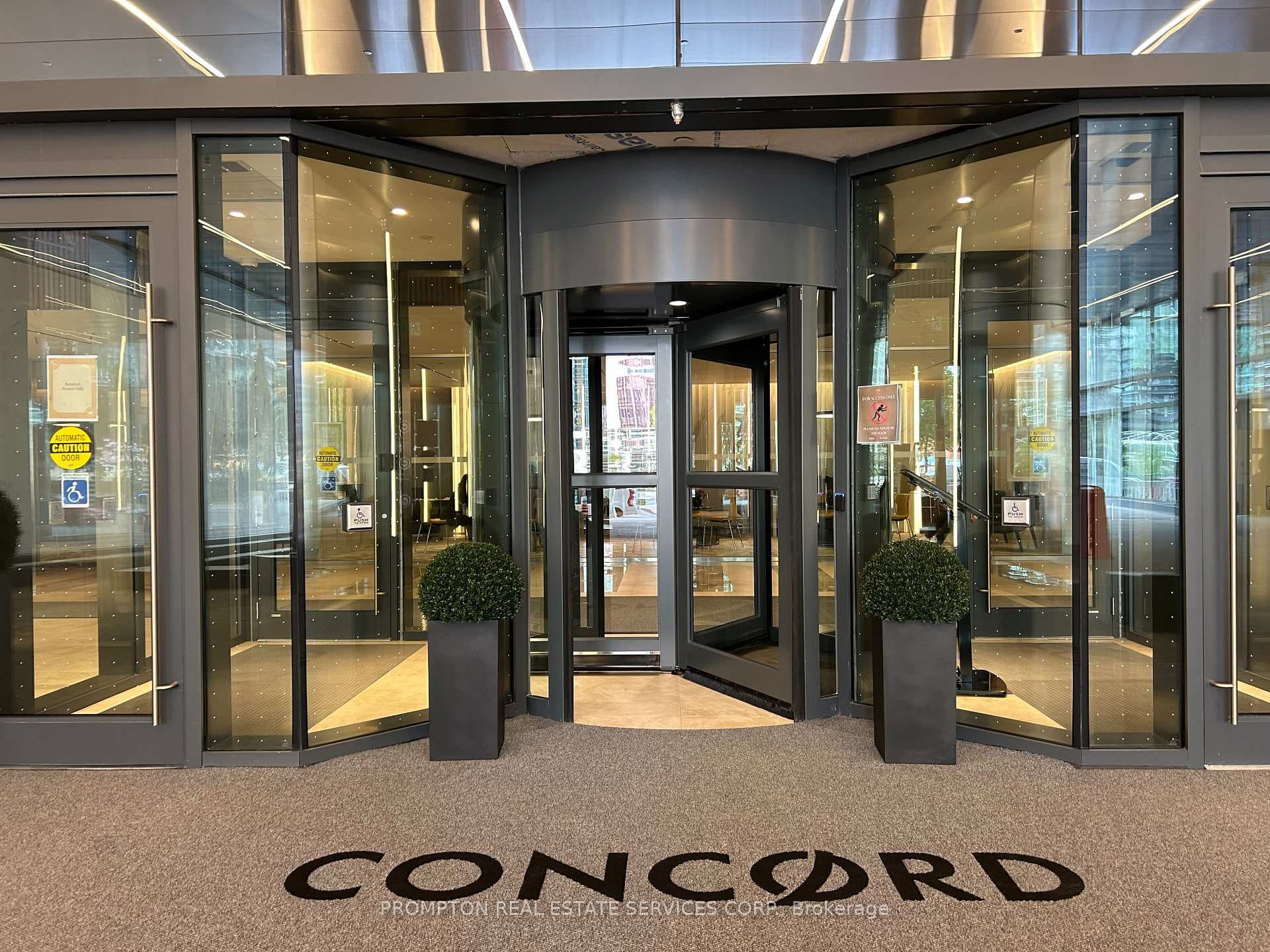 3 Concord Cityplace Way Unit 5201 photo 4