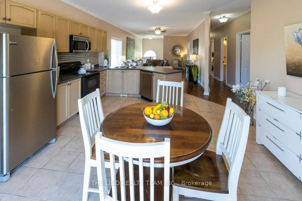 61 Mcintyre Drive photo 22