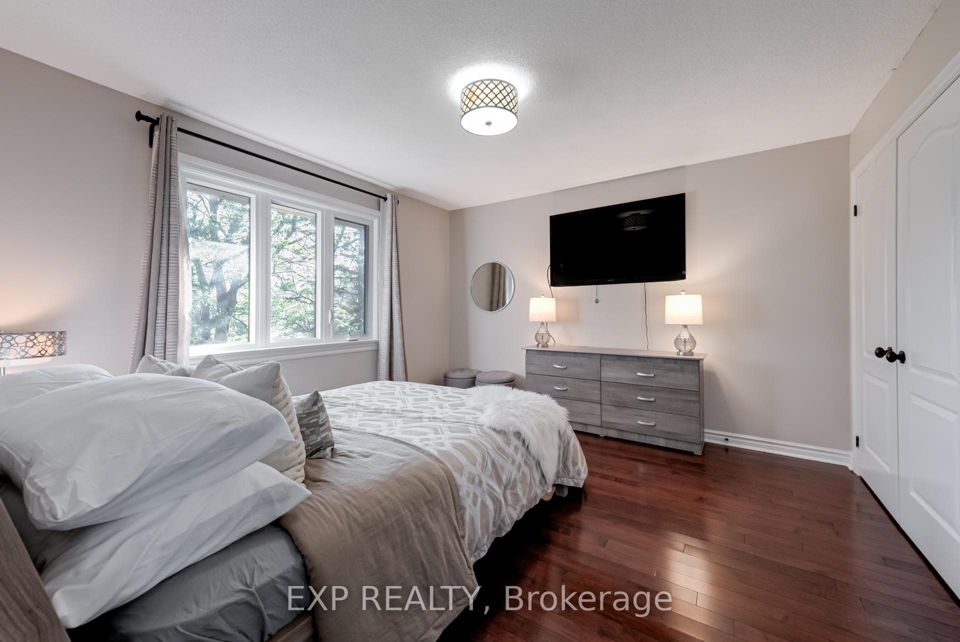 8 Humber Trail photo 35