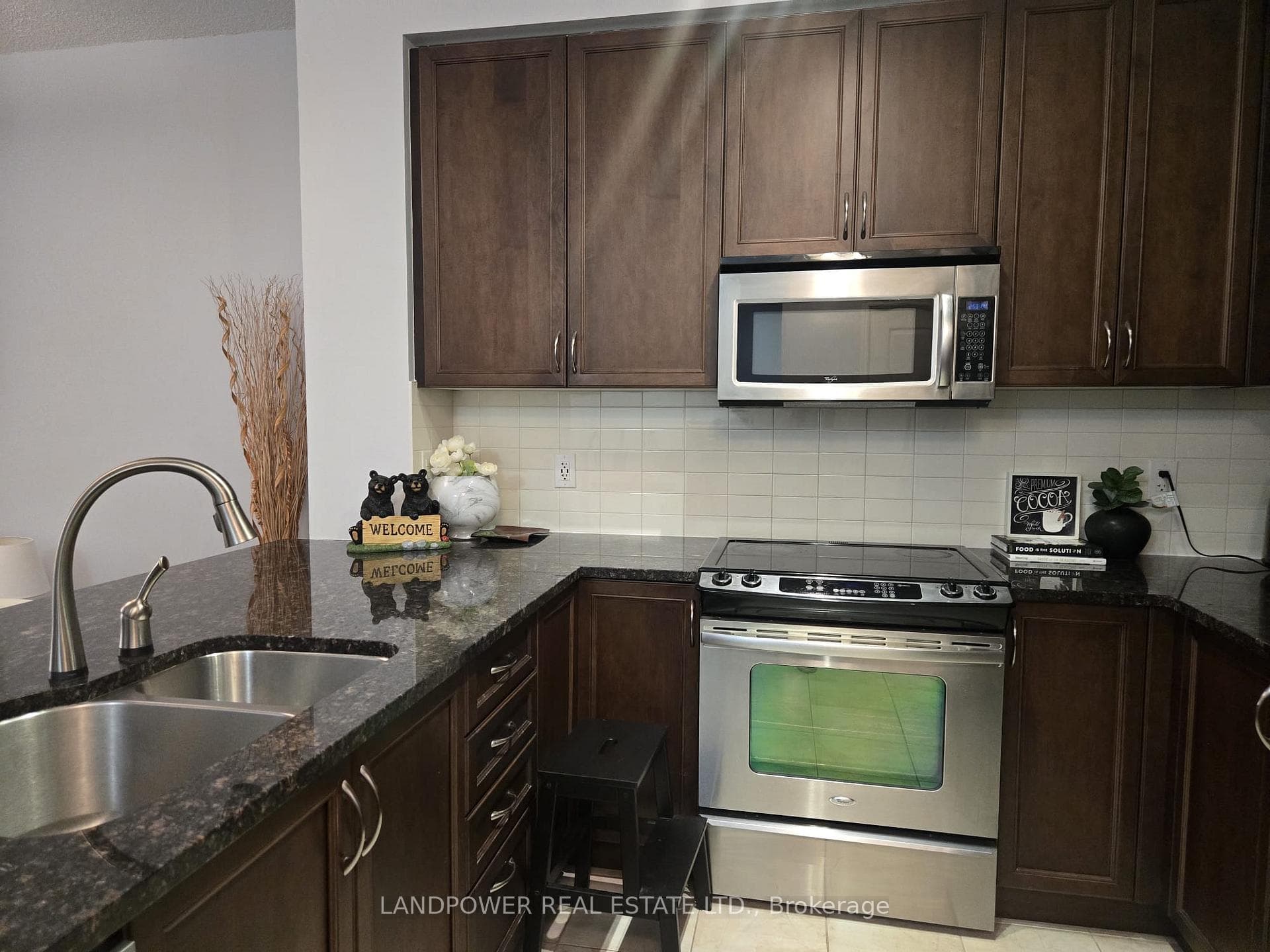 9245 Jane Street Unit 208 photo 23