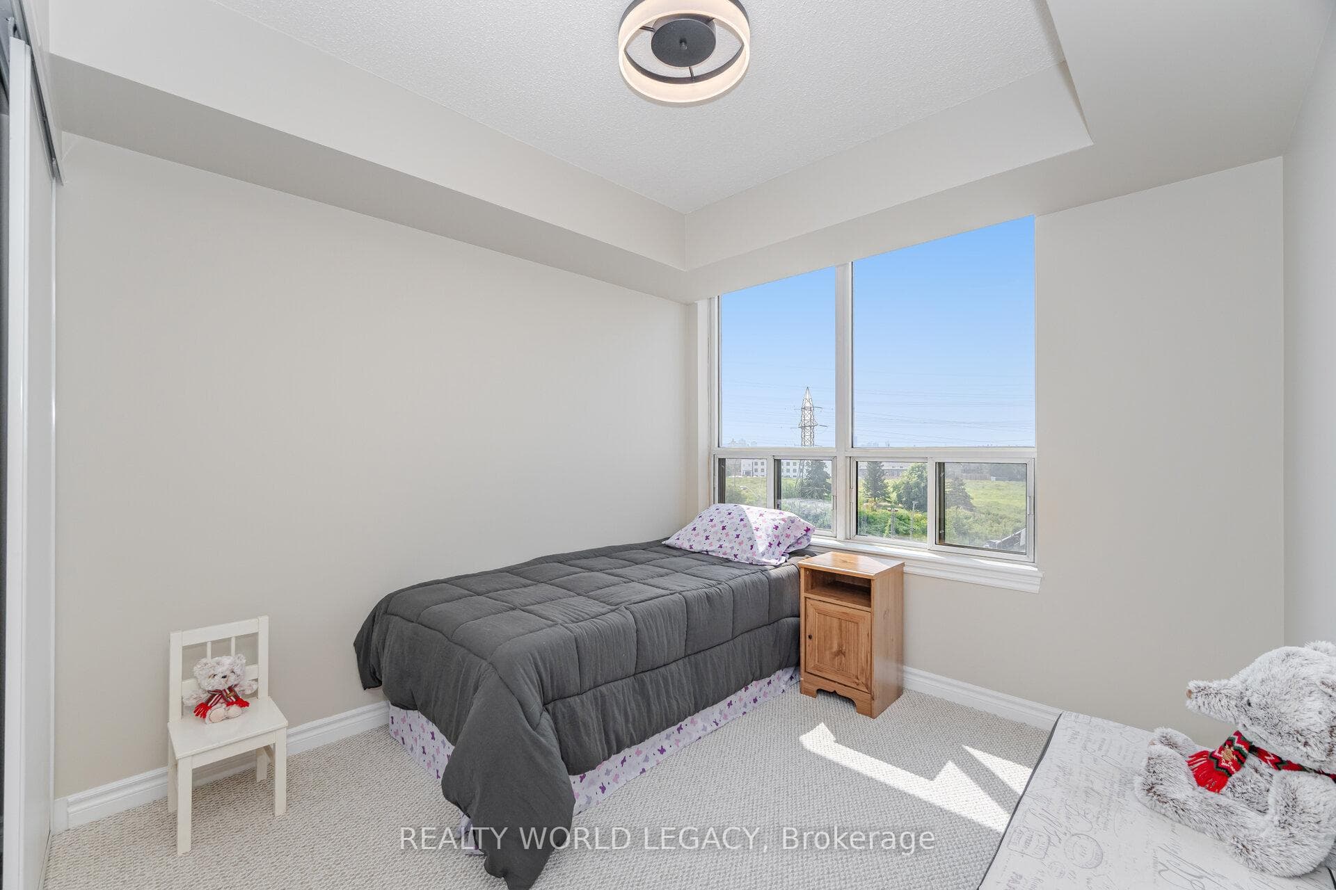 1720 Eglinton Avenue Unit 610 photo 23