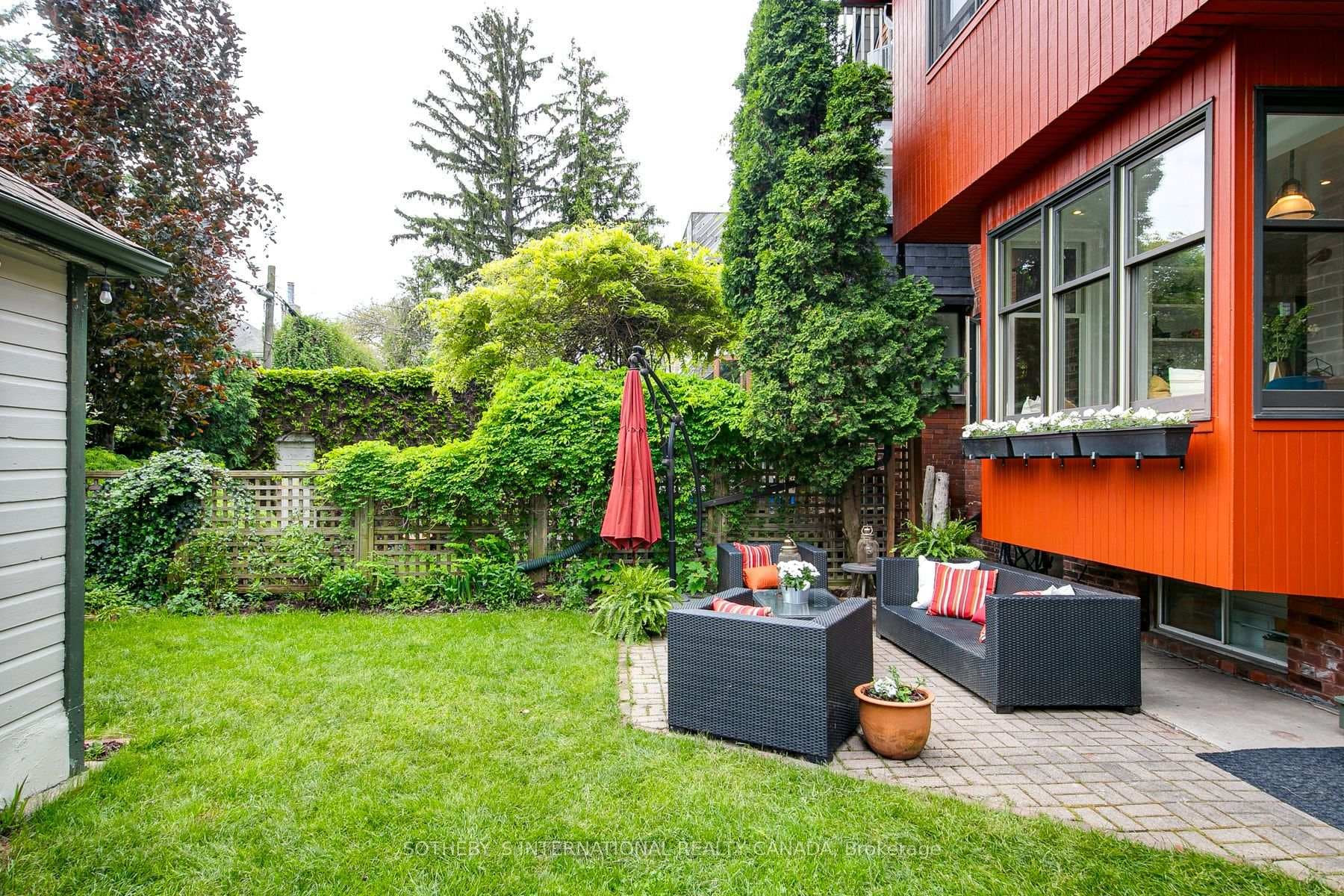 55 Ellerbeck Street photo 39
