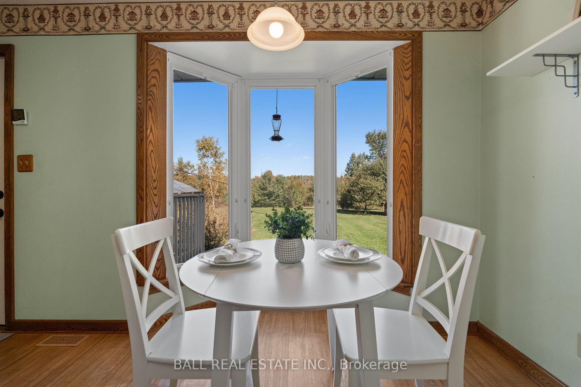 732 Ford Crescent photo 17