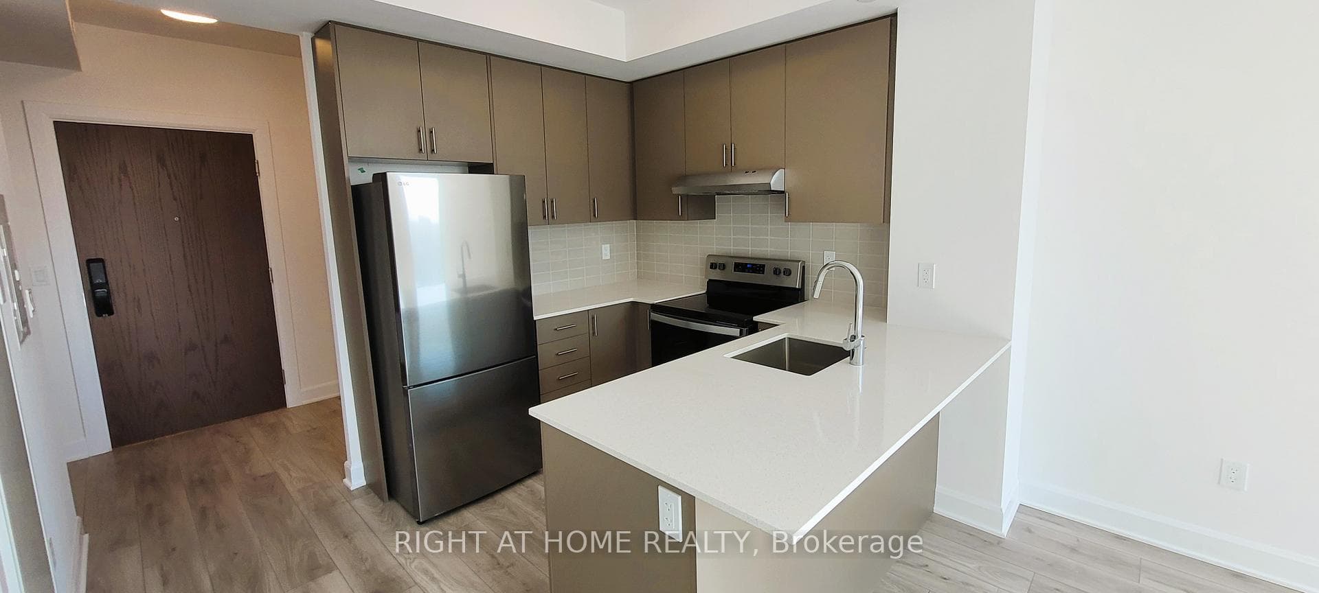 3240 William Coltson Avenue Unit 624 photo 14
