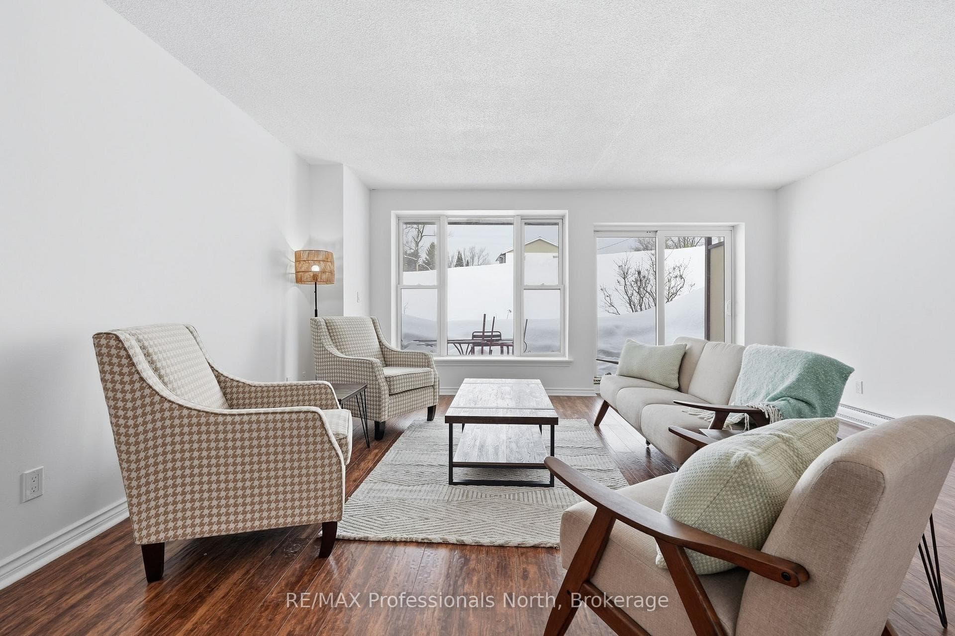 38 Monck Road Unit 105 photo 17