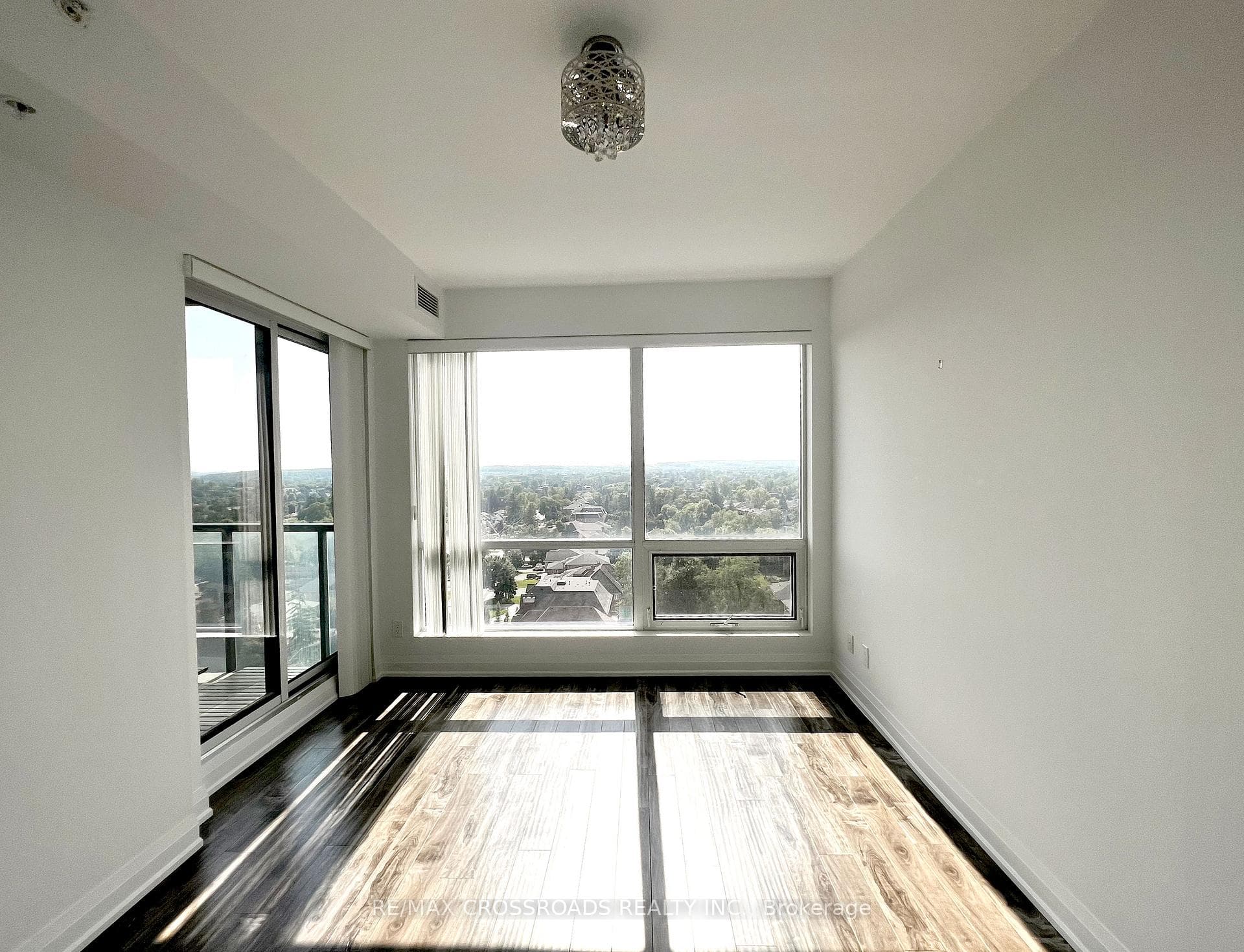 9088 Yong Street Unit 1210 photo 12
