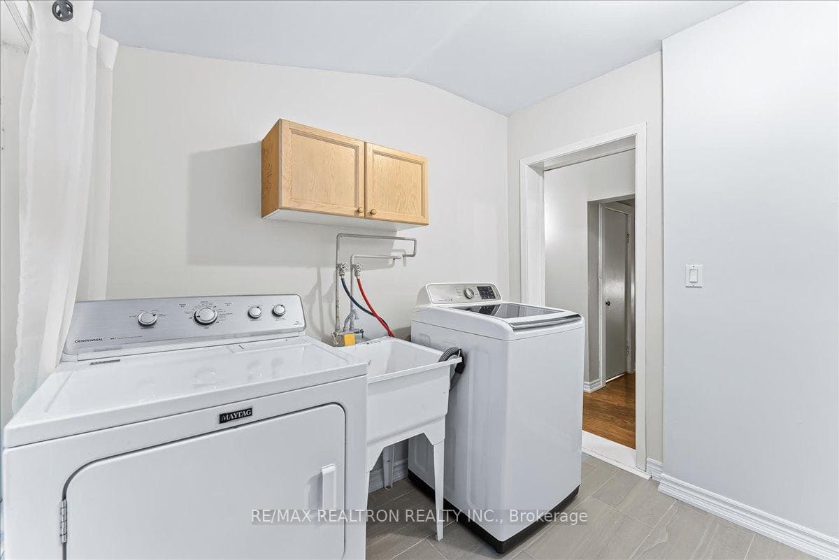 64 Mill Street photo 21