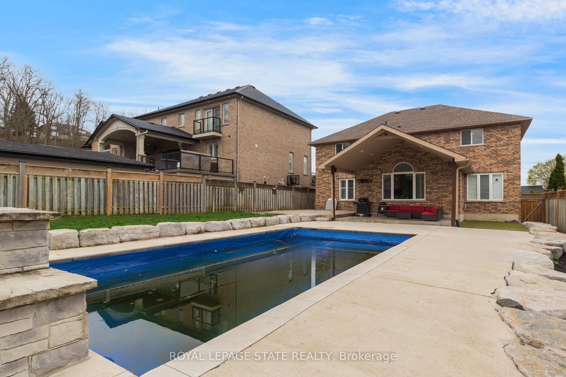 86 Margaret Avenue photo 39