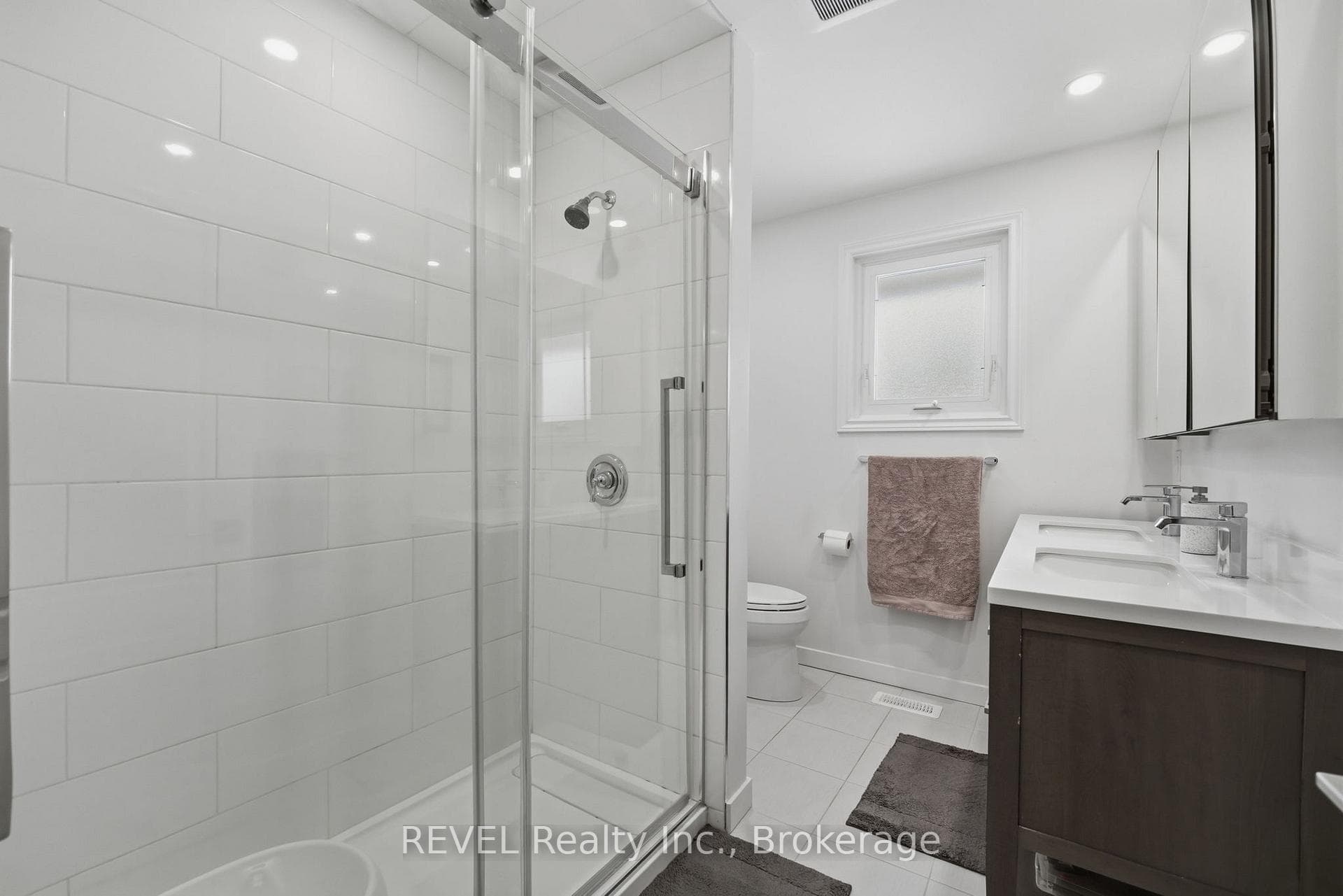 13 Crestcombe Road photo 25
