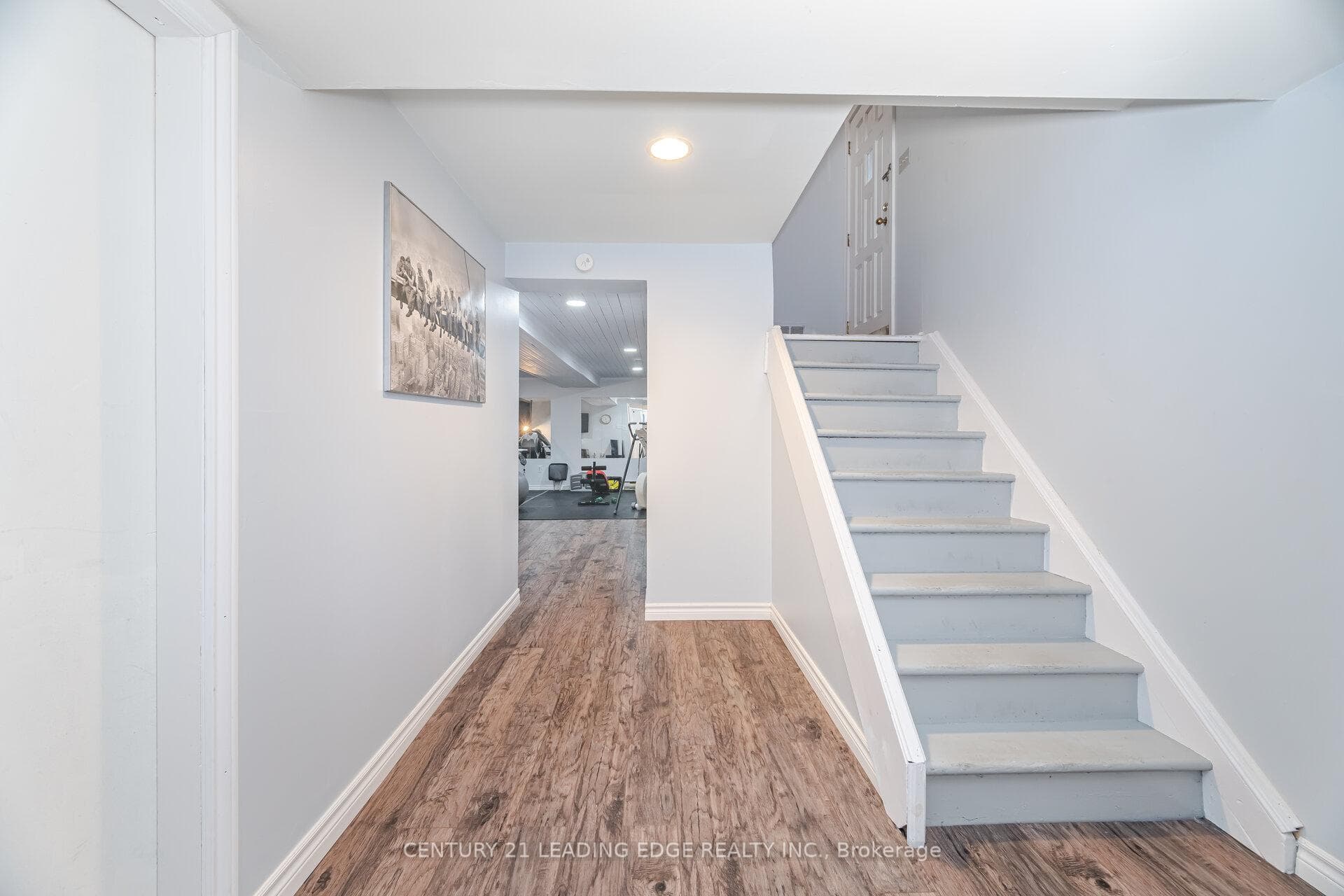 29 Joyce Boulevard photo 35