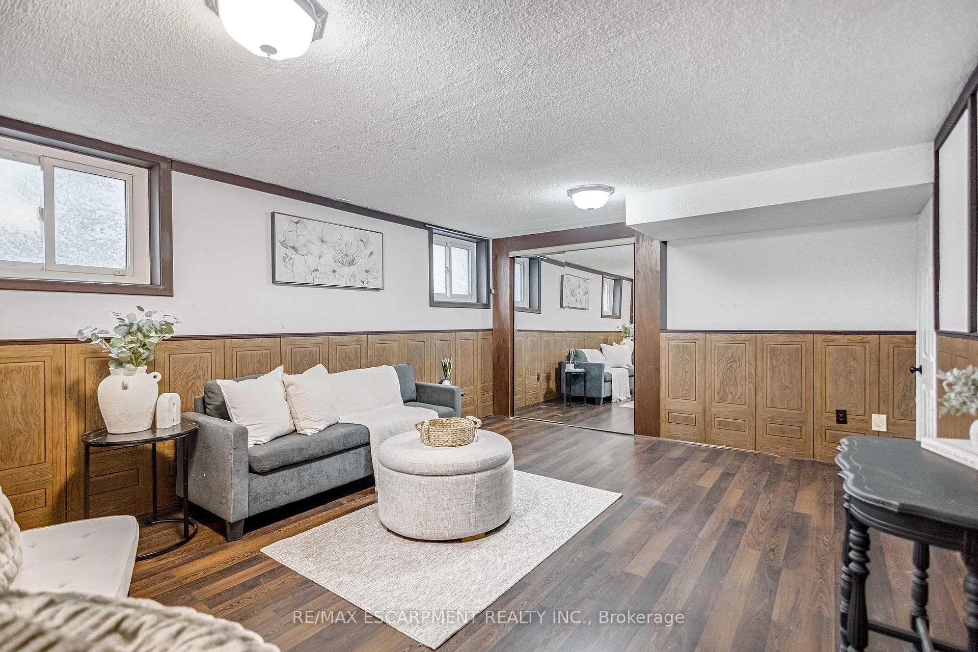 85 Ranchdale Drive photo 30