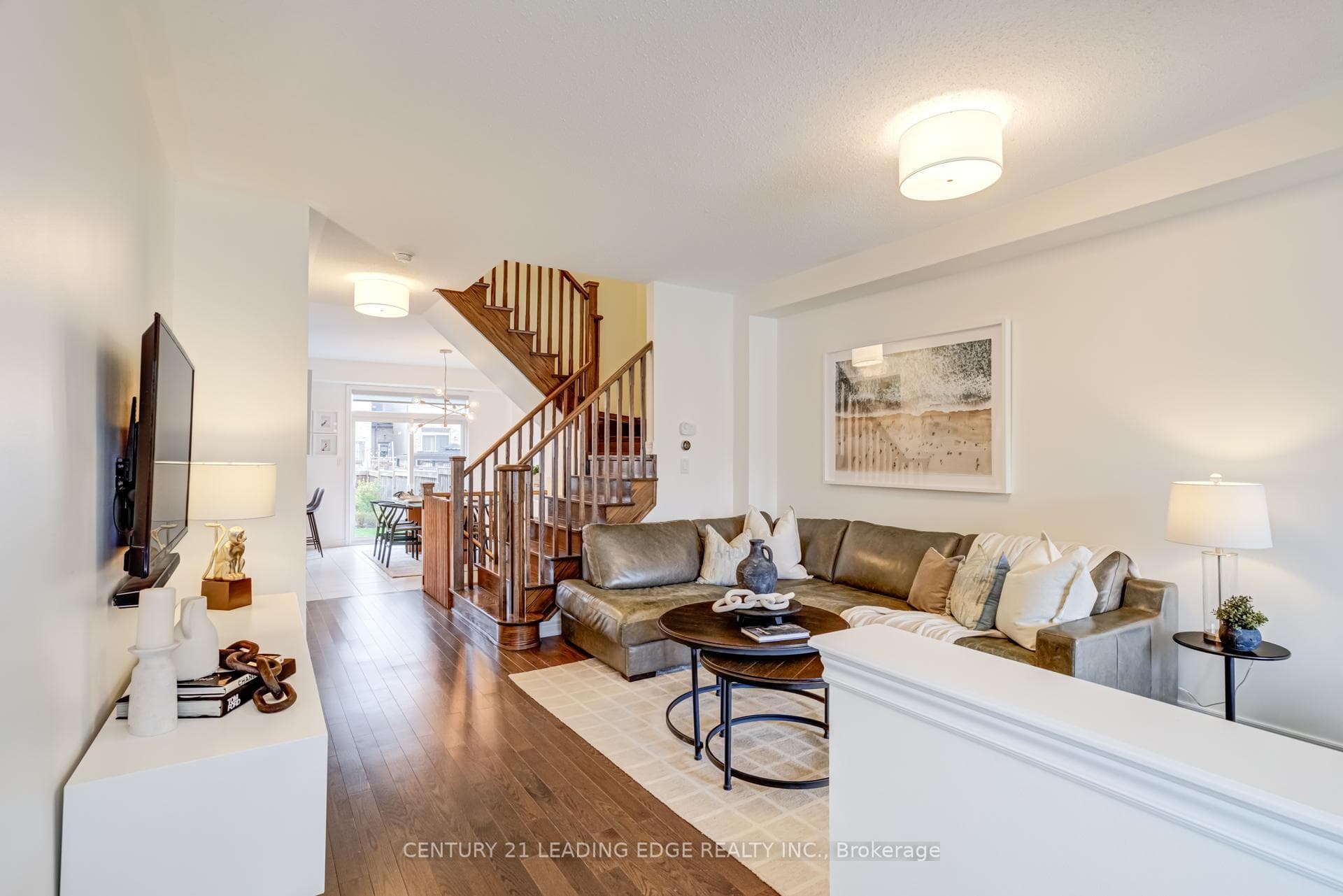 9 AKSEL RINCK Drive photo 9