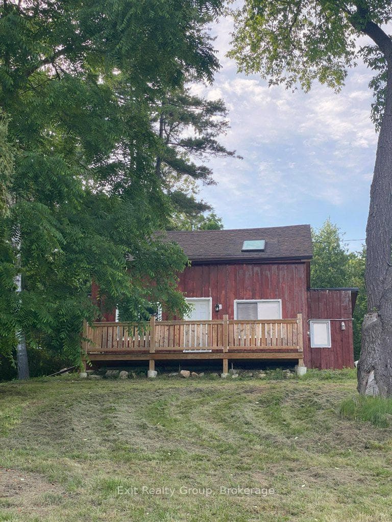 Welcome to 14440 County Rd 2!