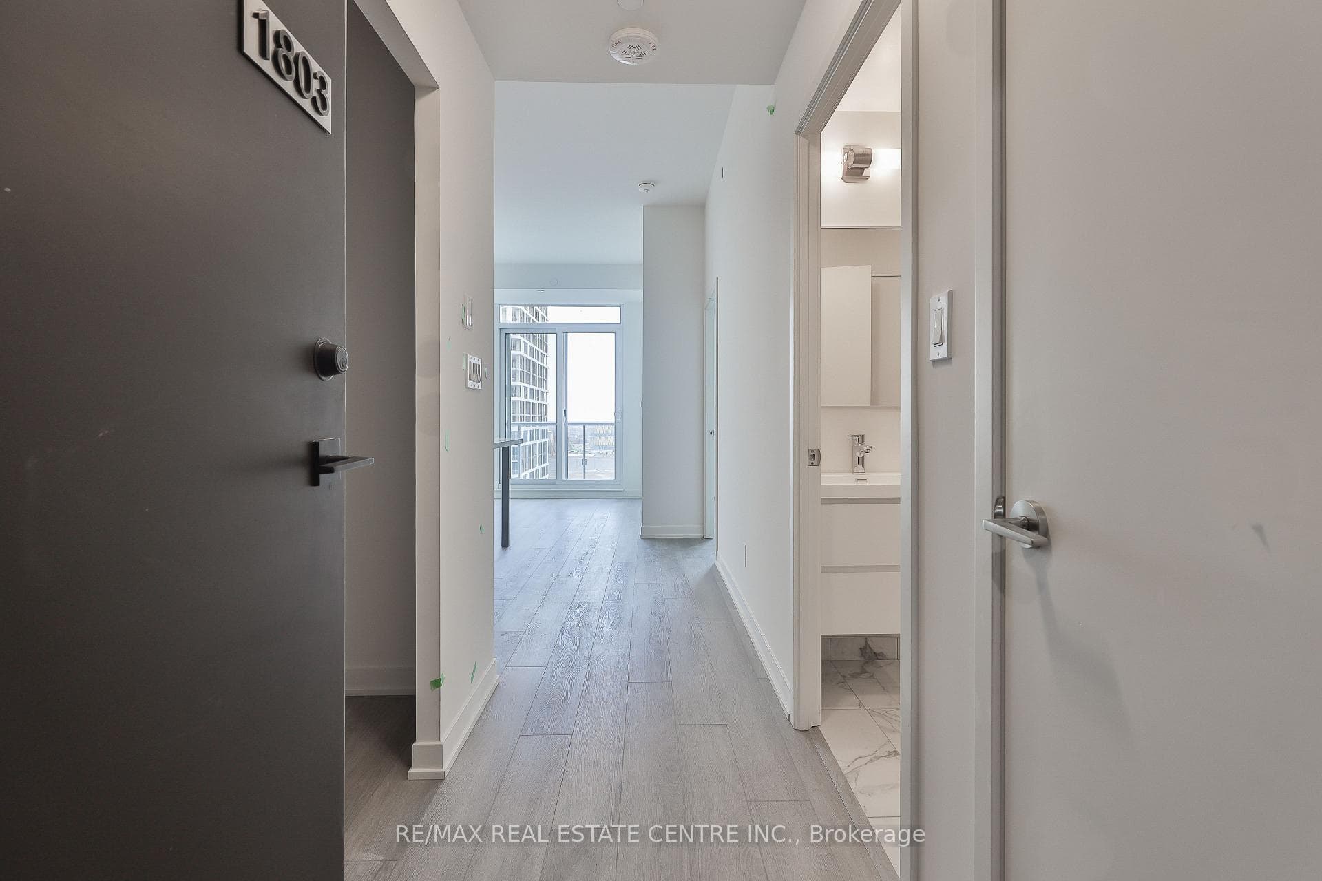 8119 Birchmount Road Unit A1803 photo 13