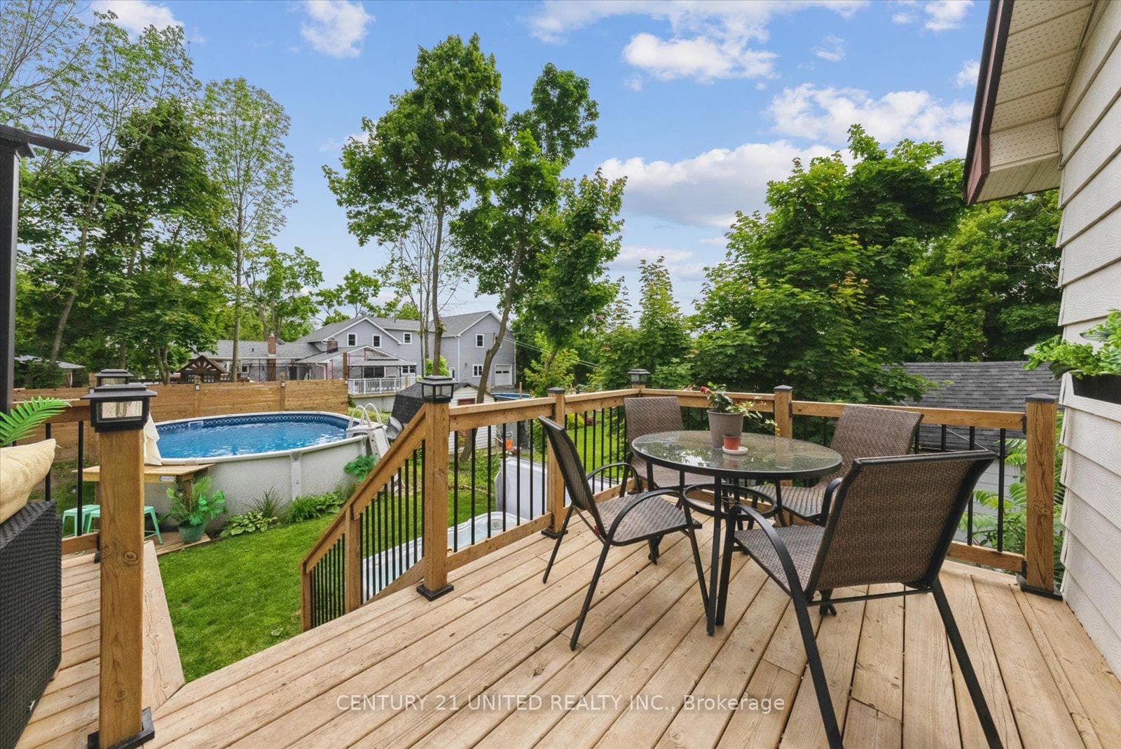 111 Albert Street photo 44