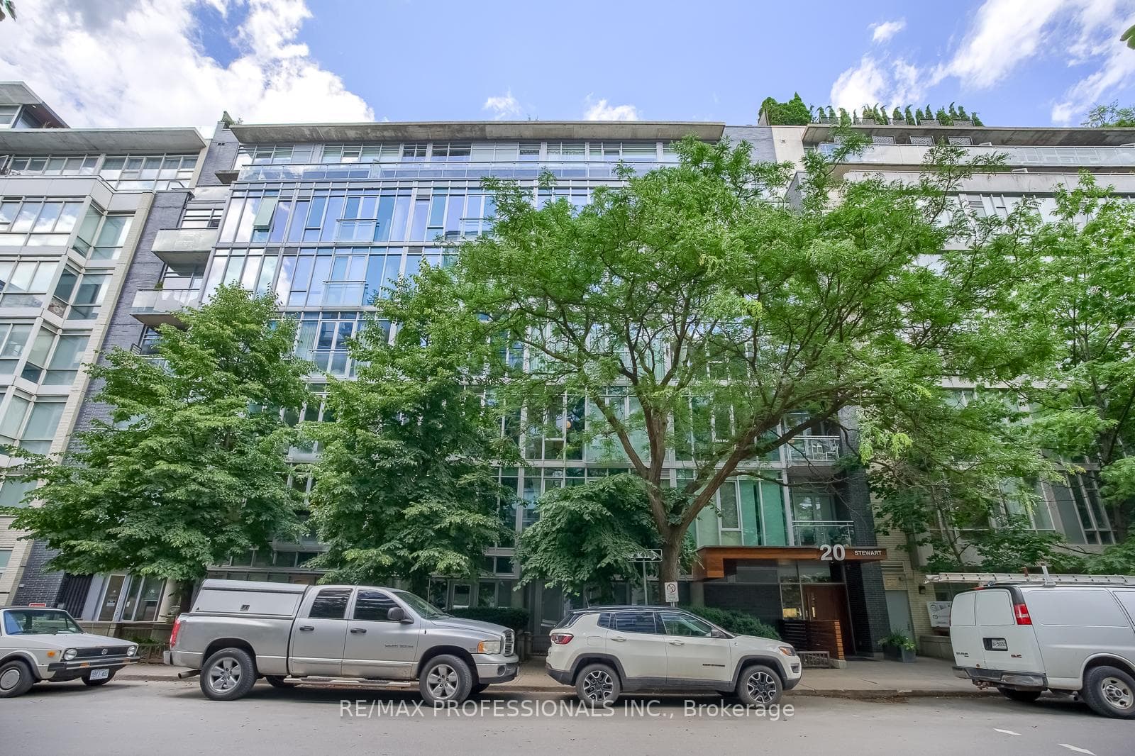 20 Stewart Street Unit 204 photo 15