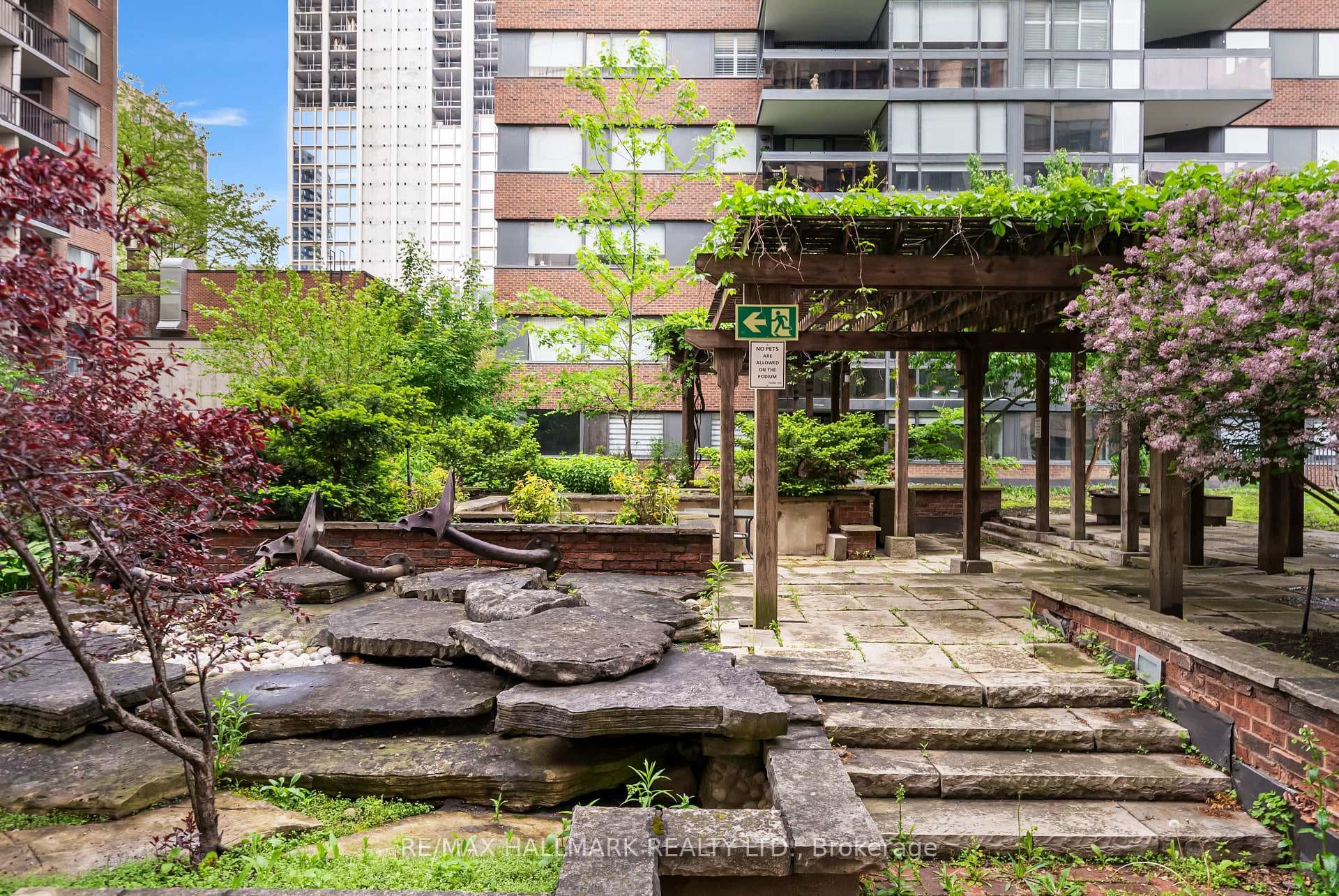 900 Yonge Street Unit 1101 photo 28