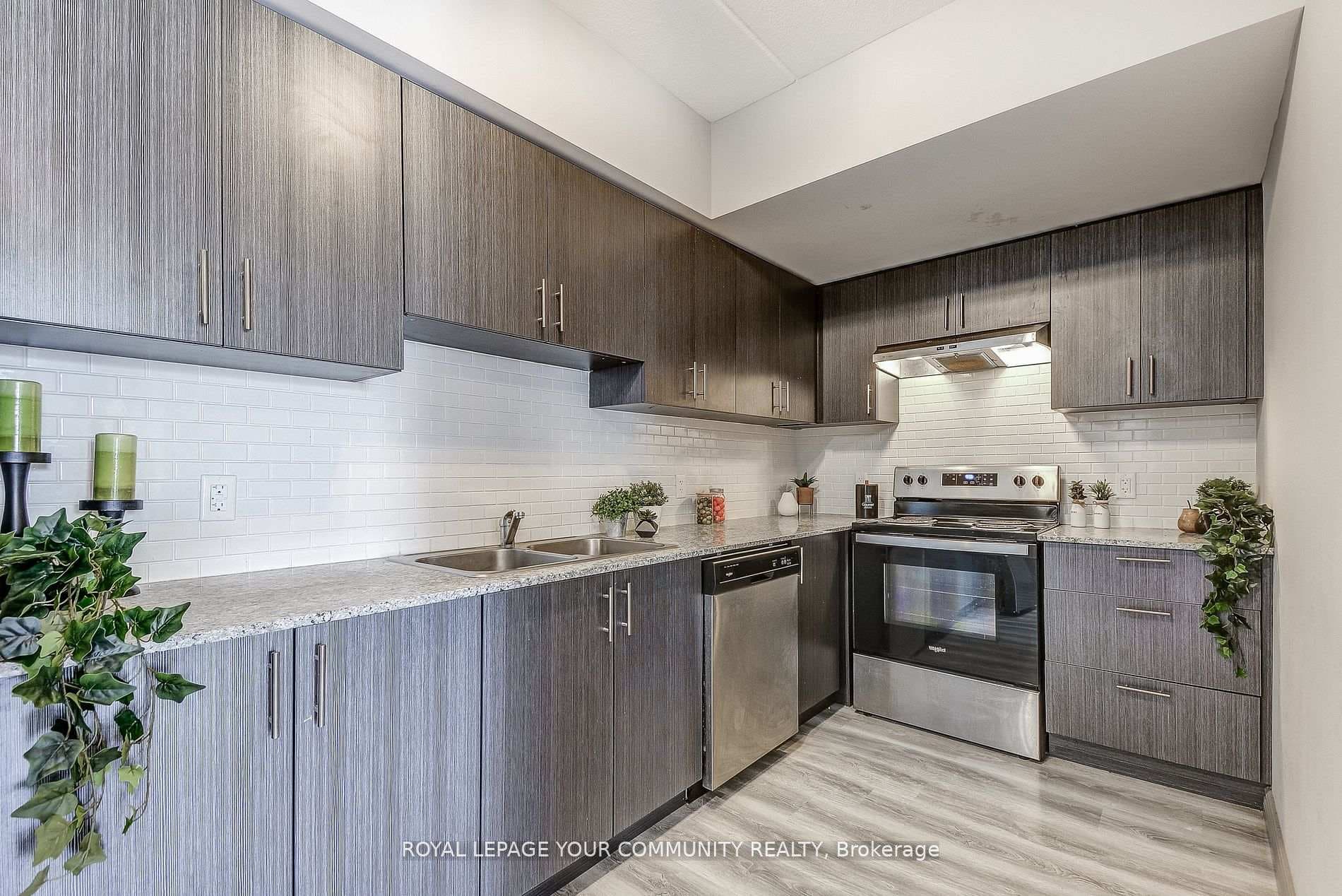 275 Larch Street Unit B412 photo 9
