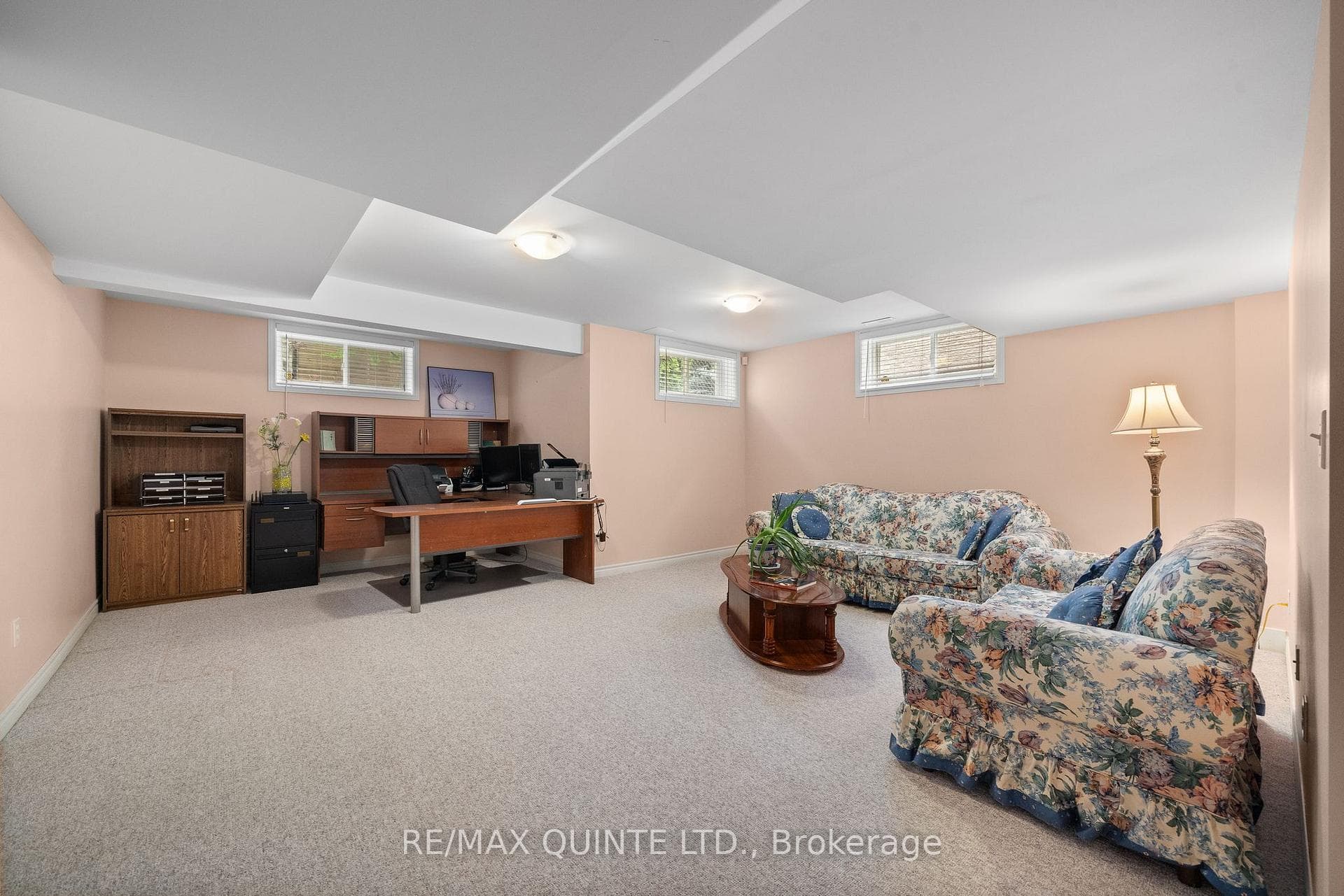 14 Hilton Place photo 29