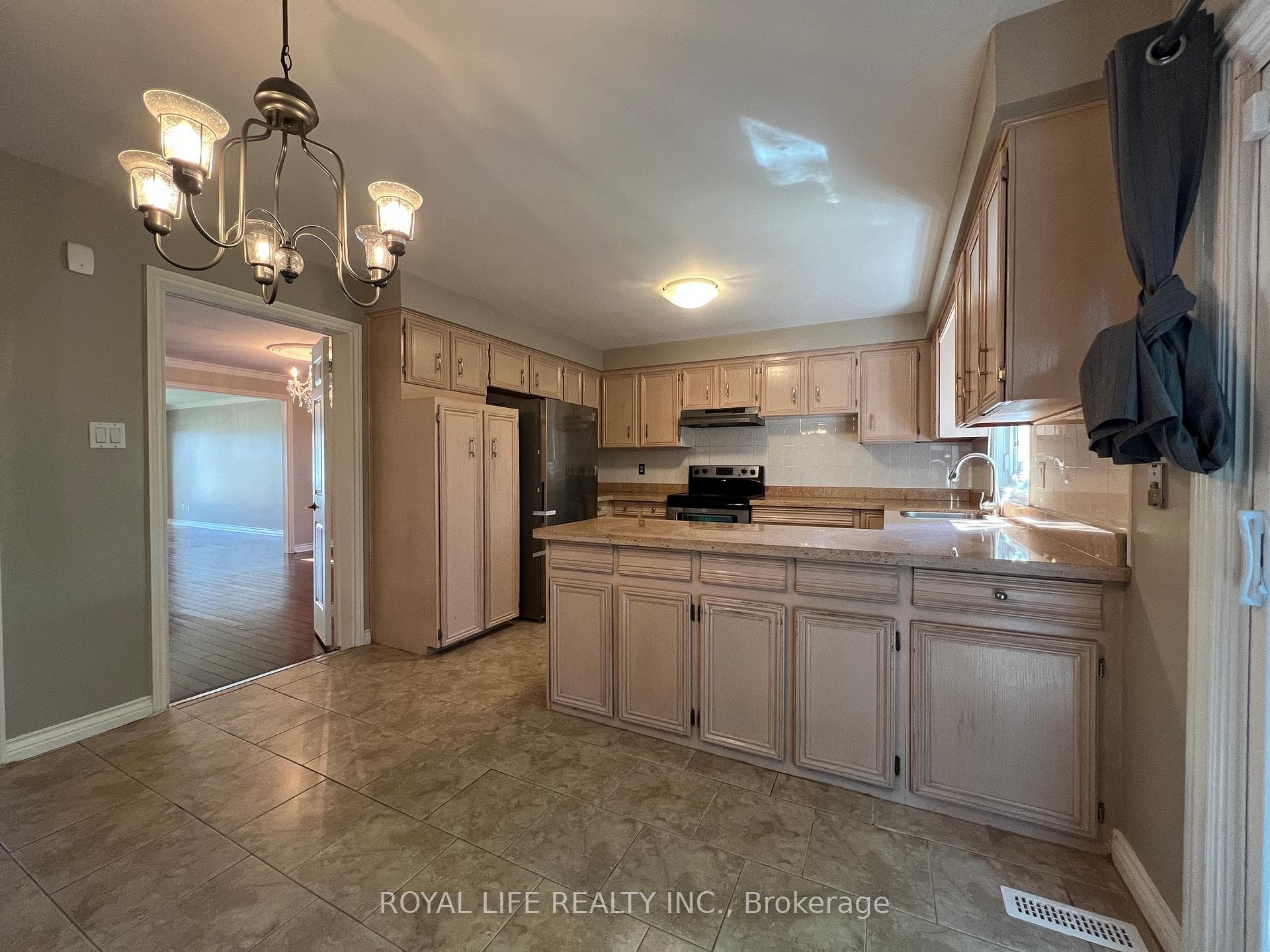 10 Saddletree Drive photo 6