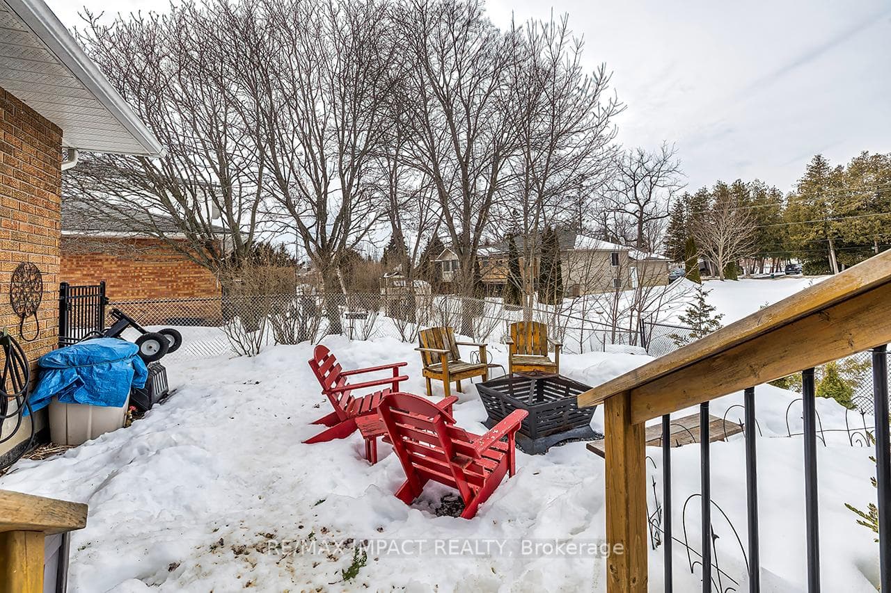 8 Brintnell Boulevard photo 22