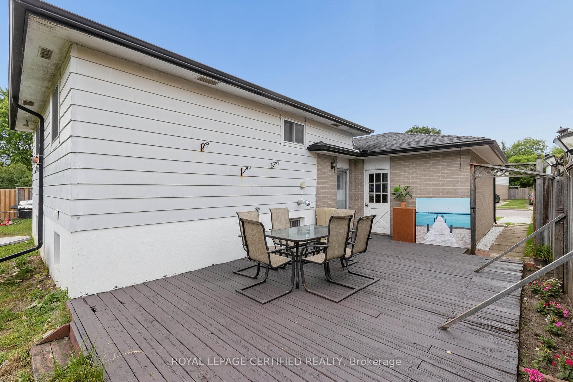 1121 Valentine Drive photo 29
