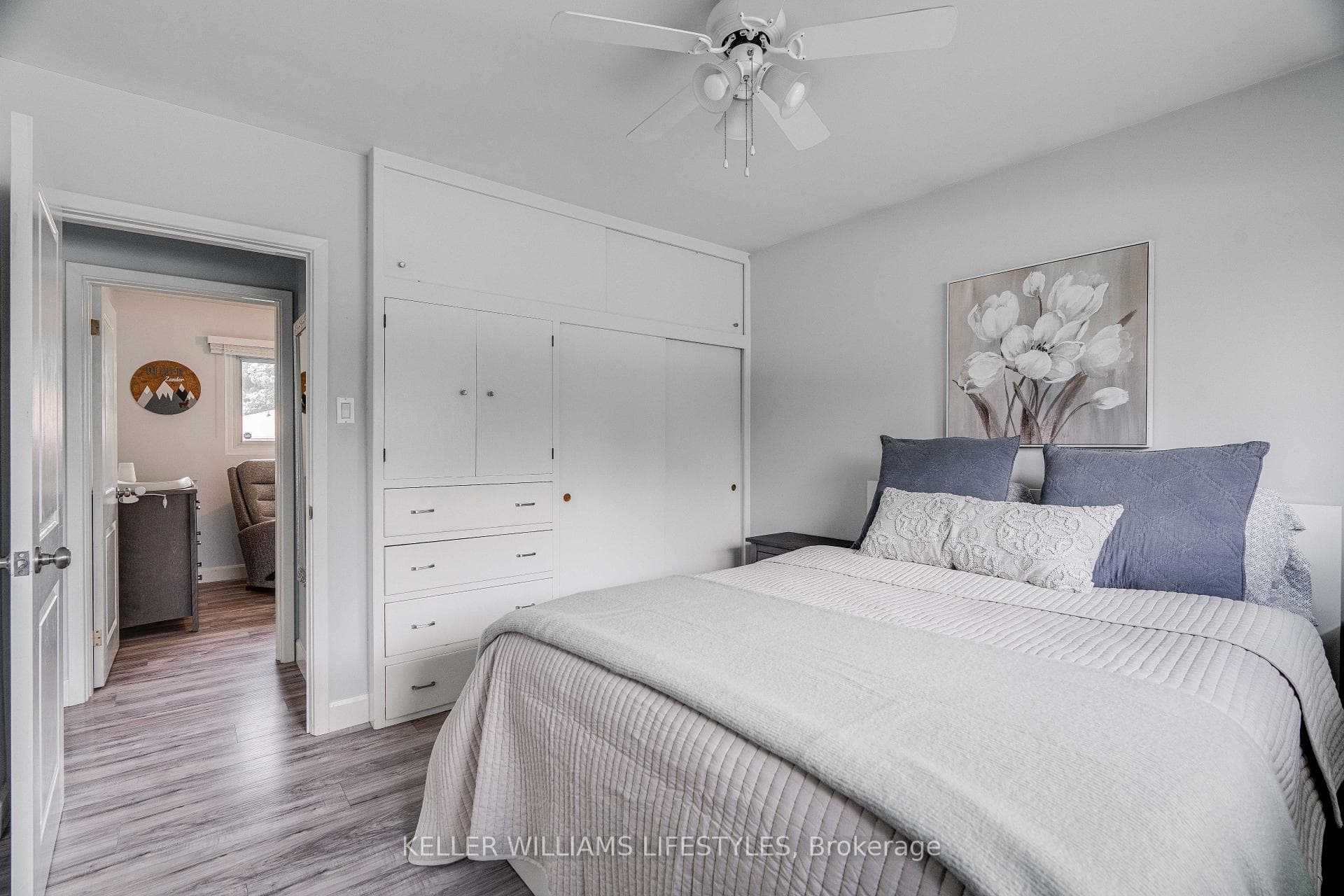 216 Irving Place photo 18