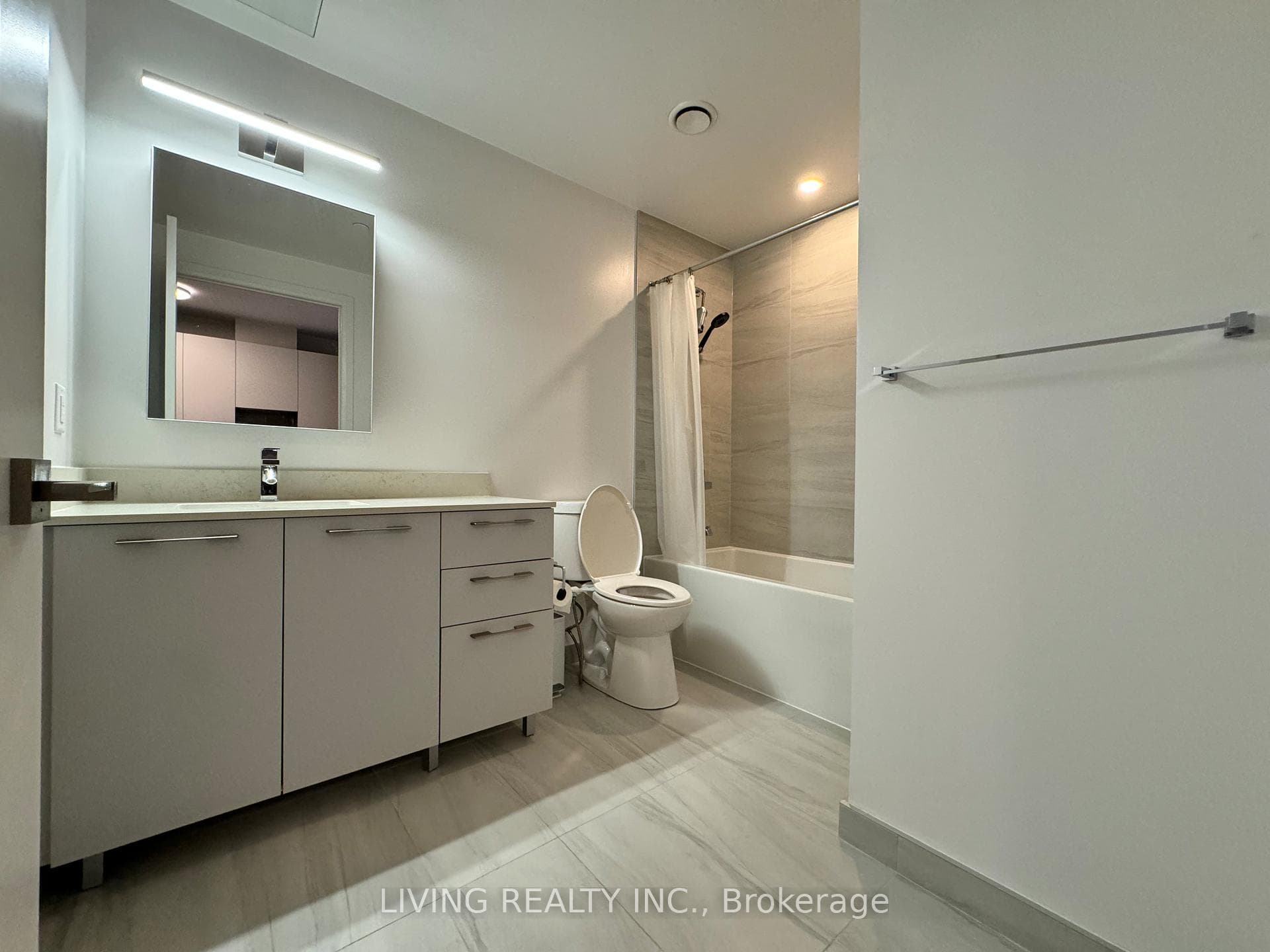 38 Water Walk Drive Unit 928 photo 10