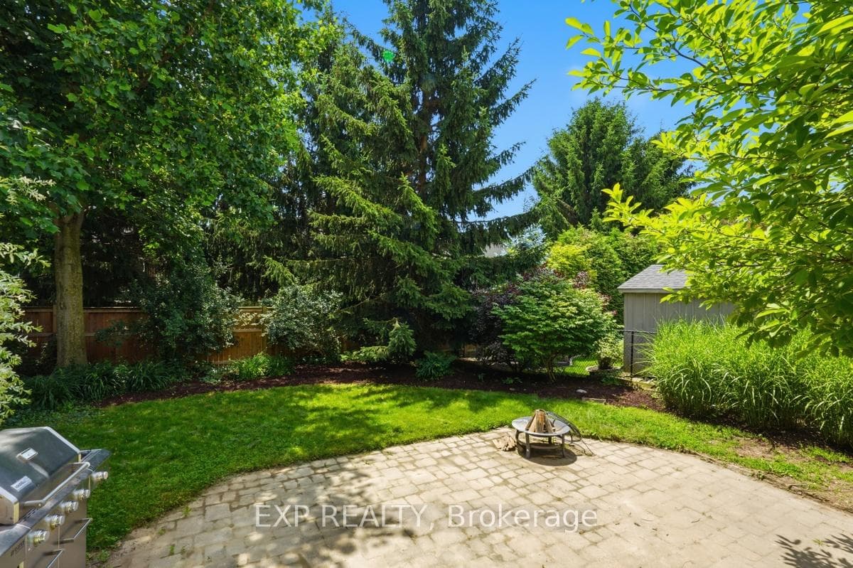 29 Augusta Crescent photo 36
