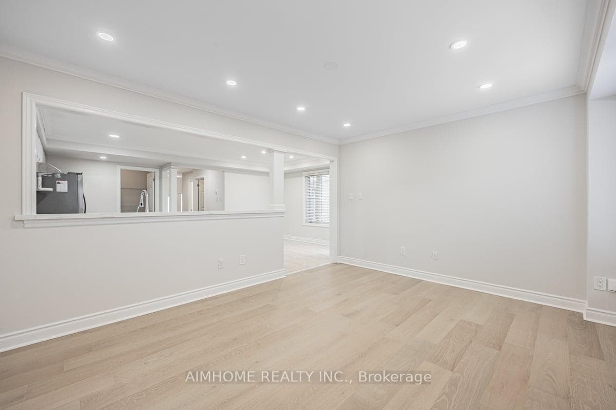 106 Leney Street photo 13