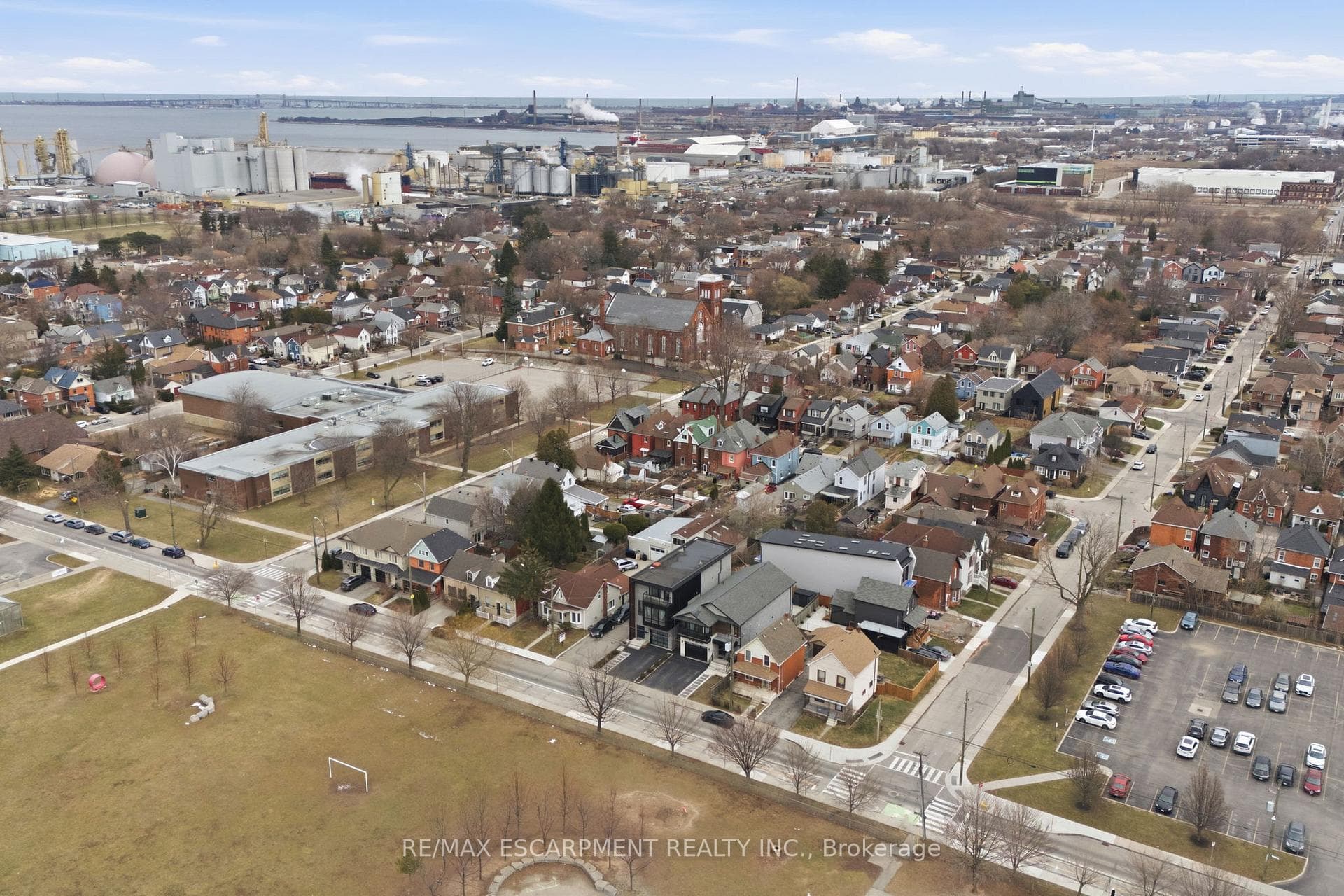 414 JOHN Street photo 50