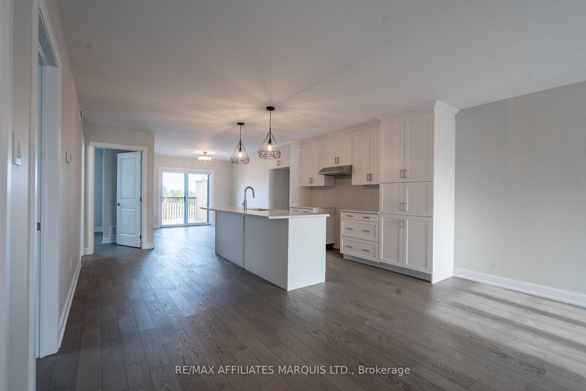 102 Woodland Drive photo 5