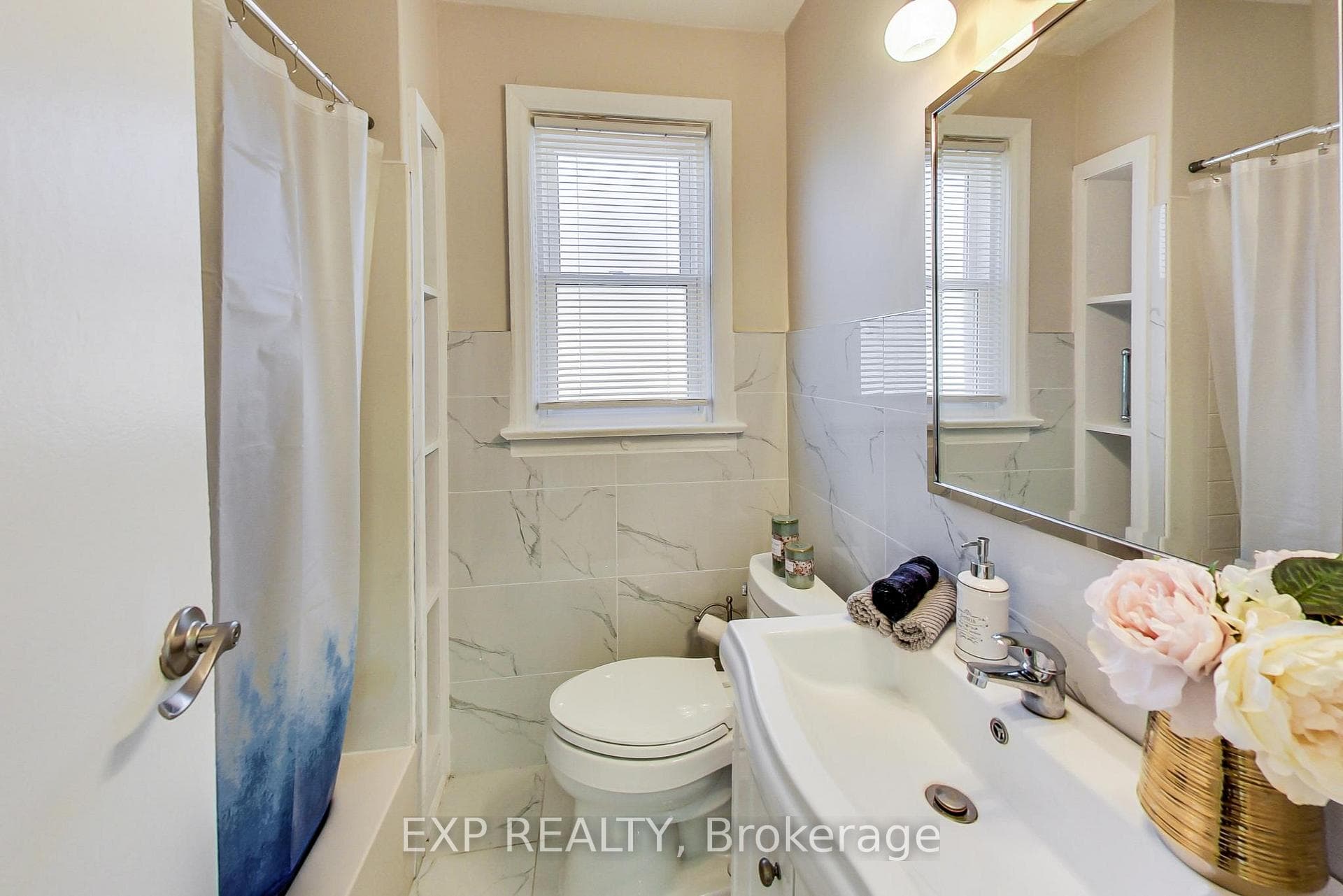 44 Dixon Road photo 21