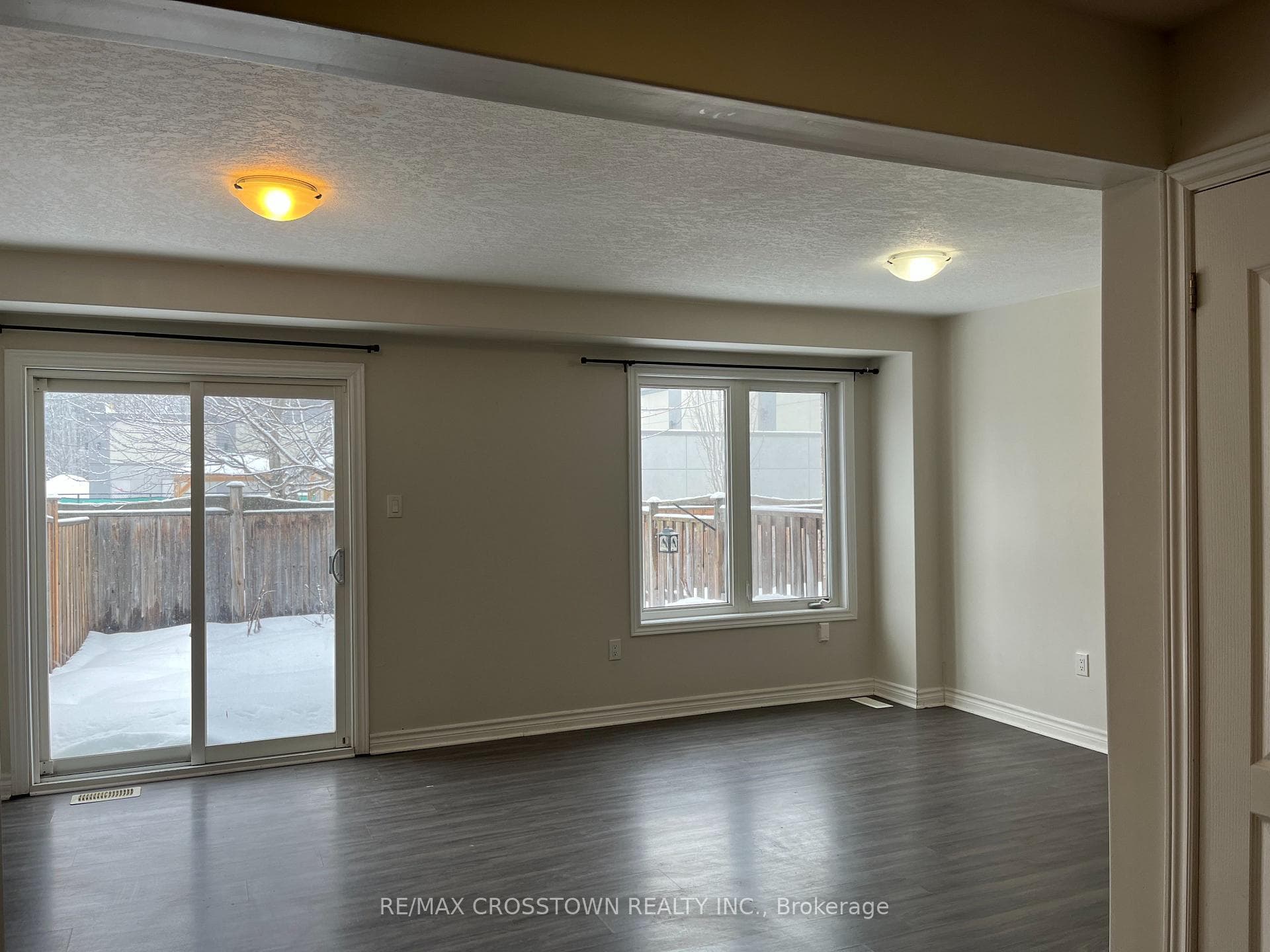 90 Sovereign's Gate Unit 21 photo 7
