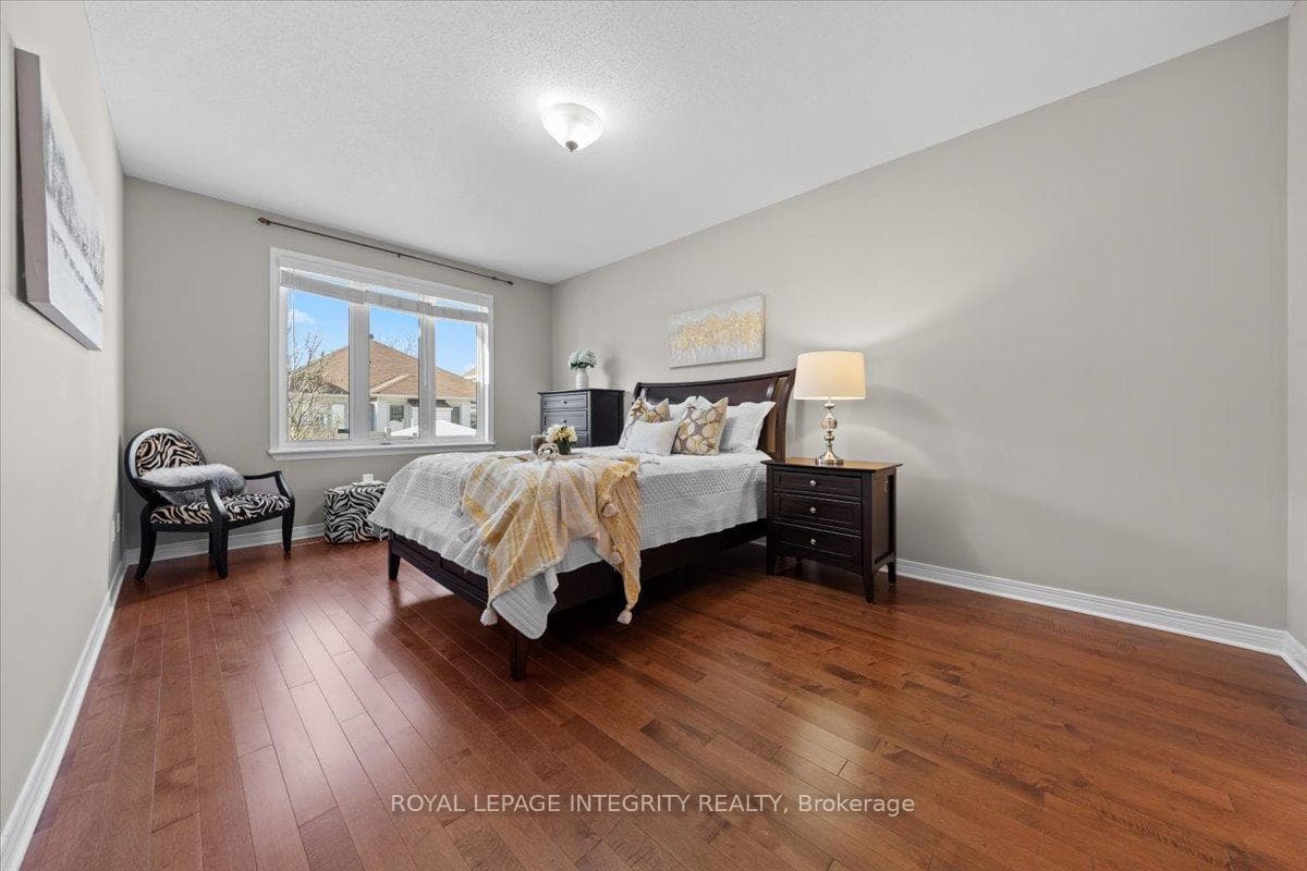 Hardwood flooring in bedrooms (2022)