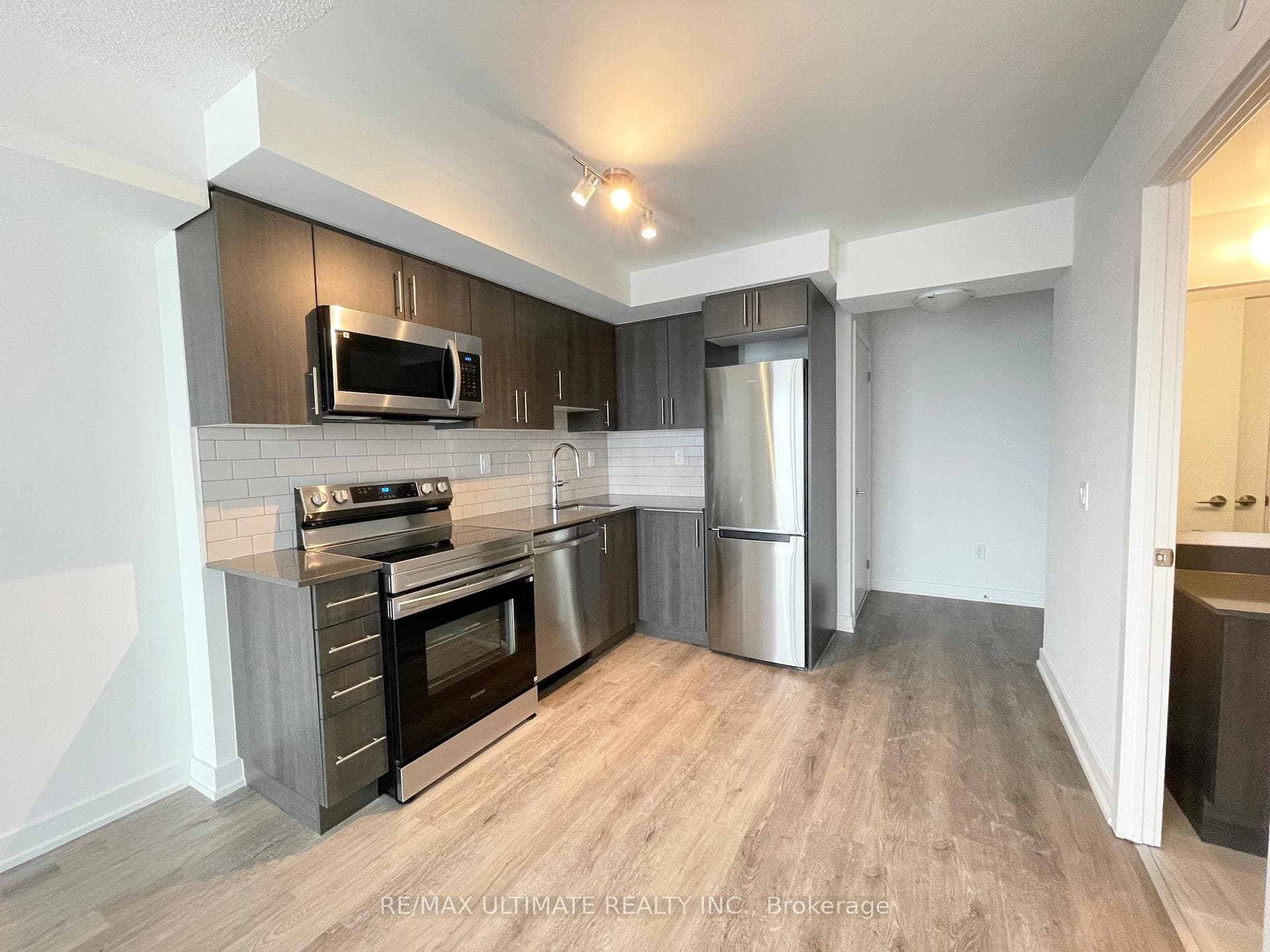 1010 Sandy Beach Road Unit 1712 photo 4