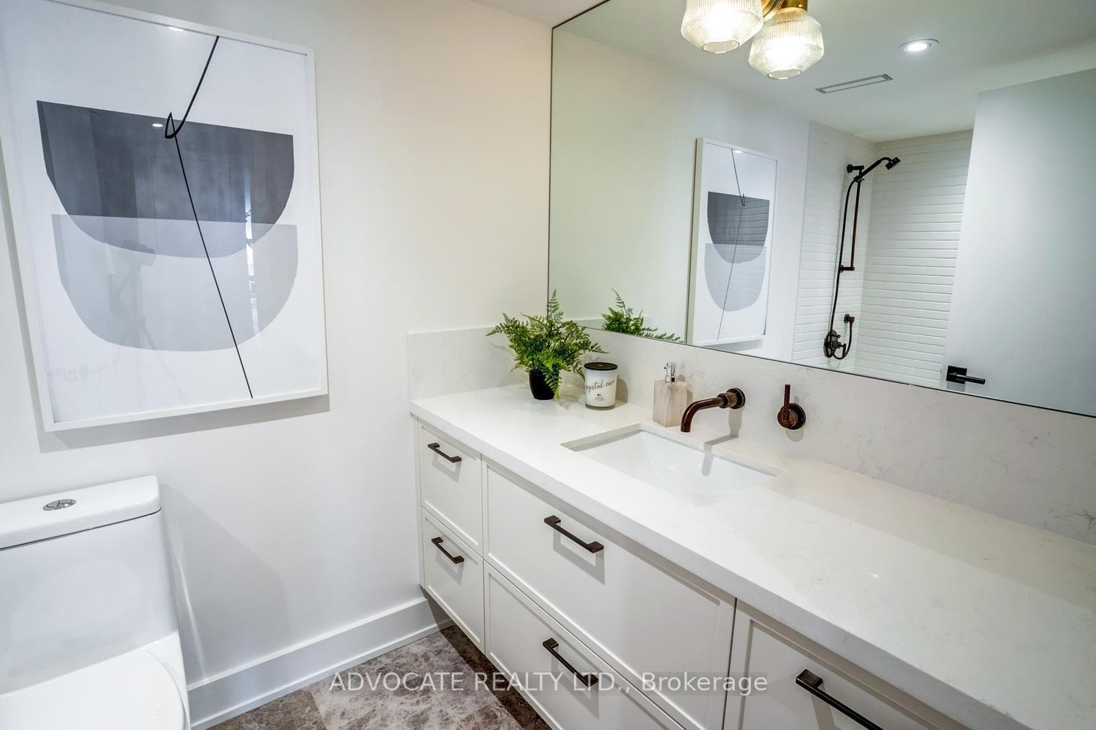 1166 Bay Street Unit 1105 photo 28