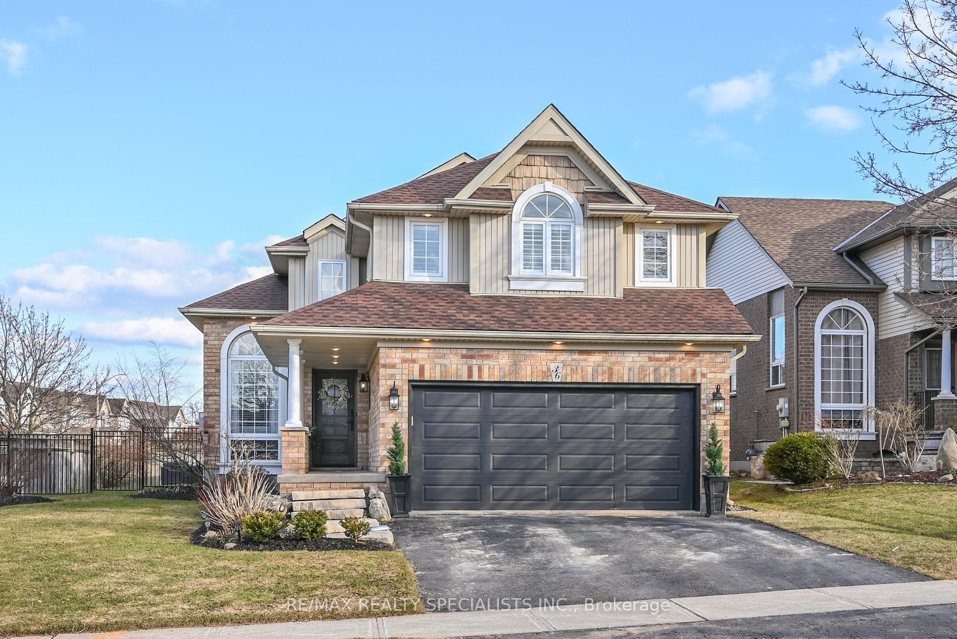 36 Cameron Court photo 1